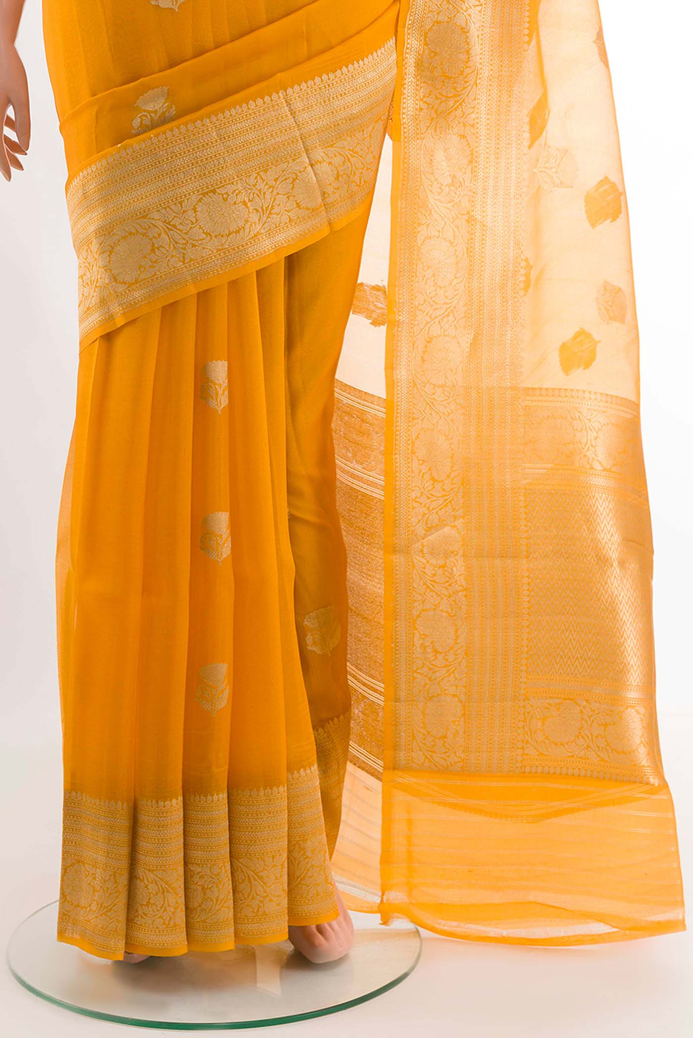 pleats pallu