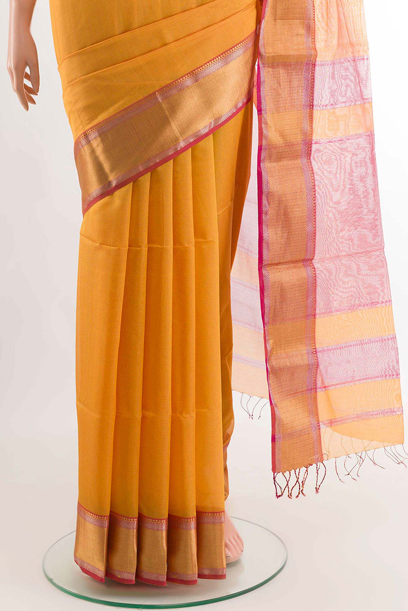 pleats pallu