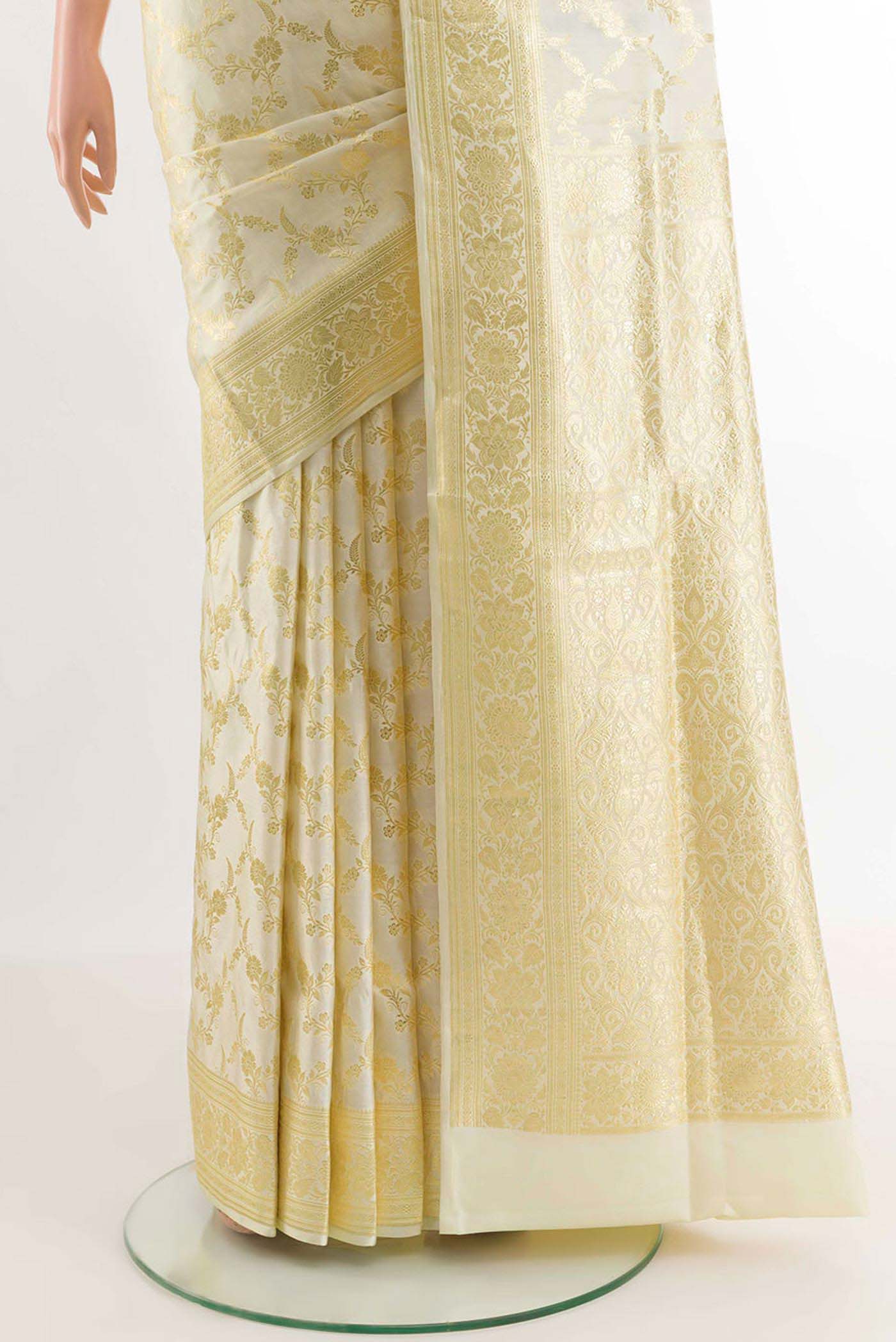 pleats pallu