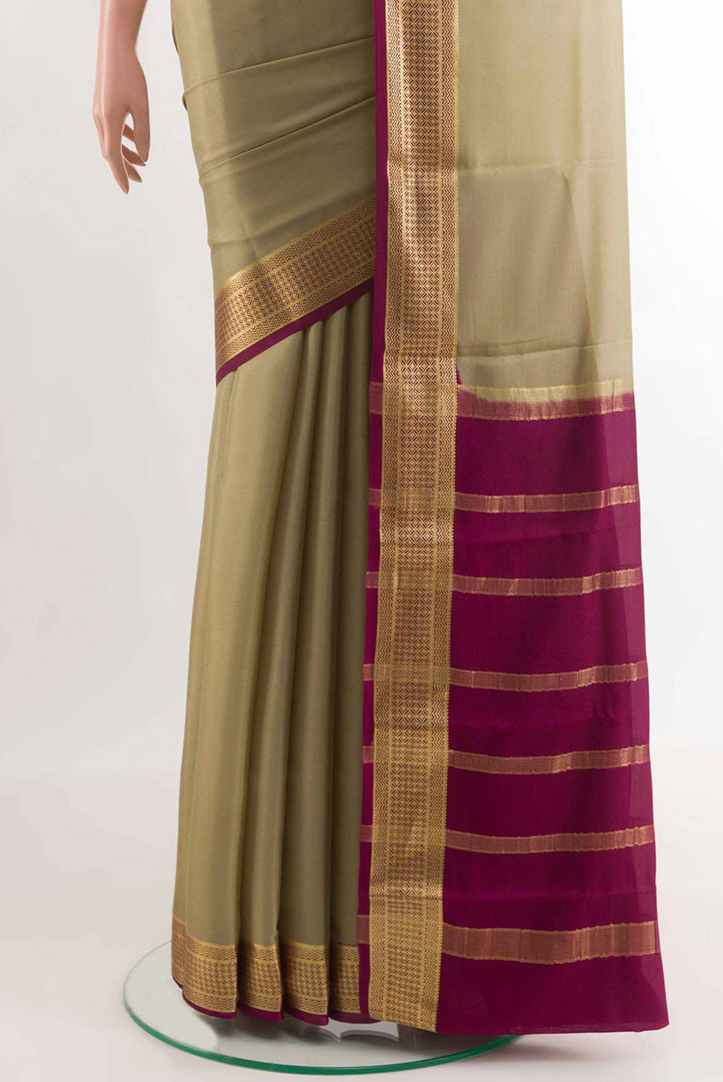 pleats pallu