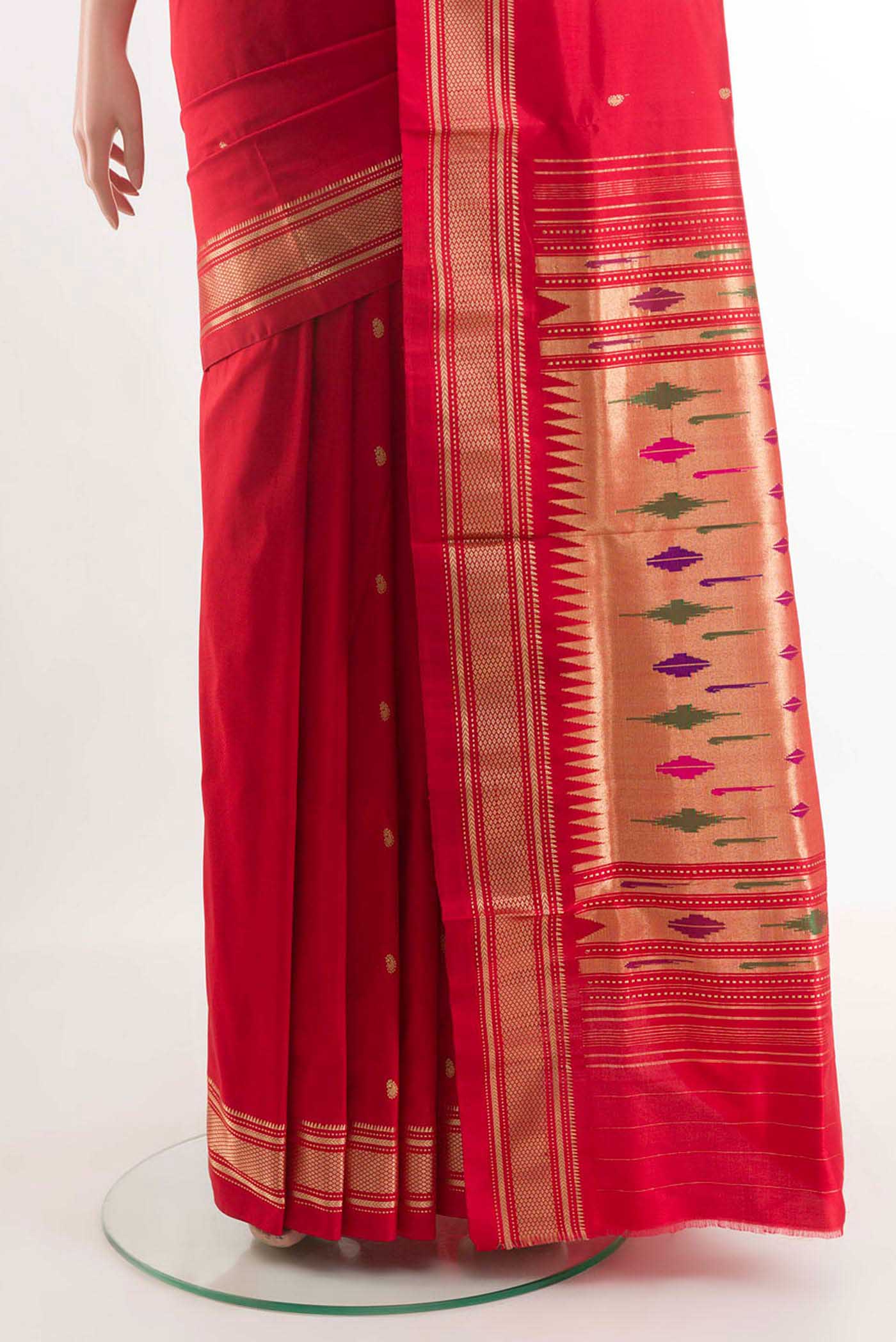 pleats pallu