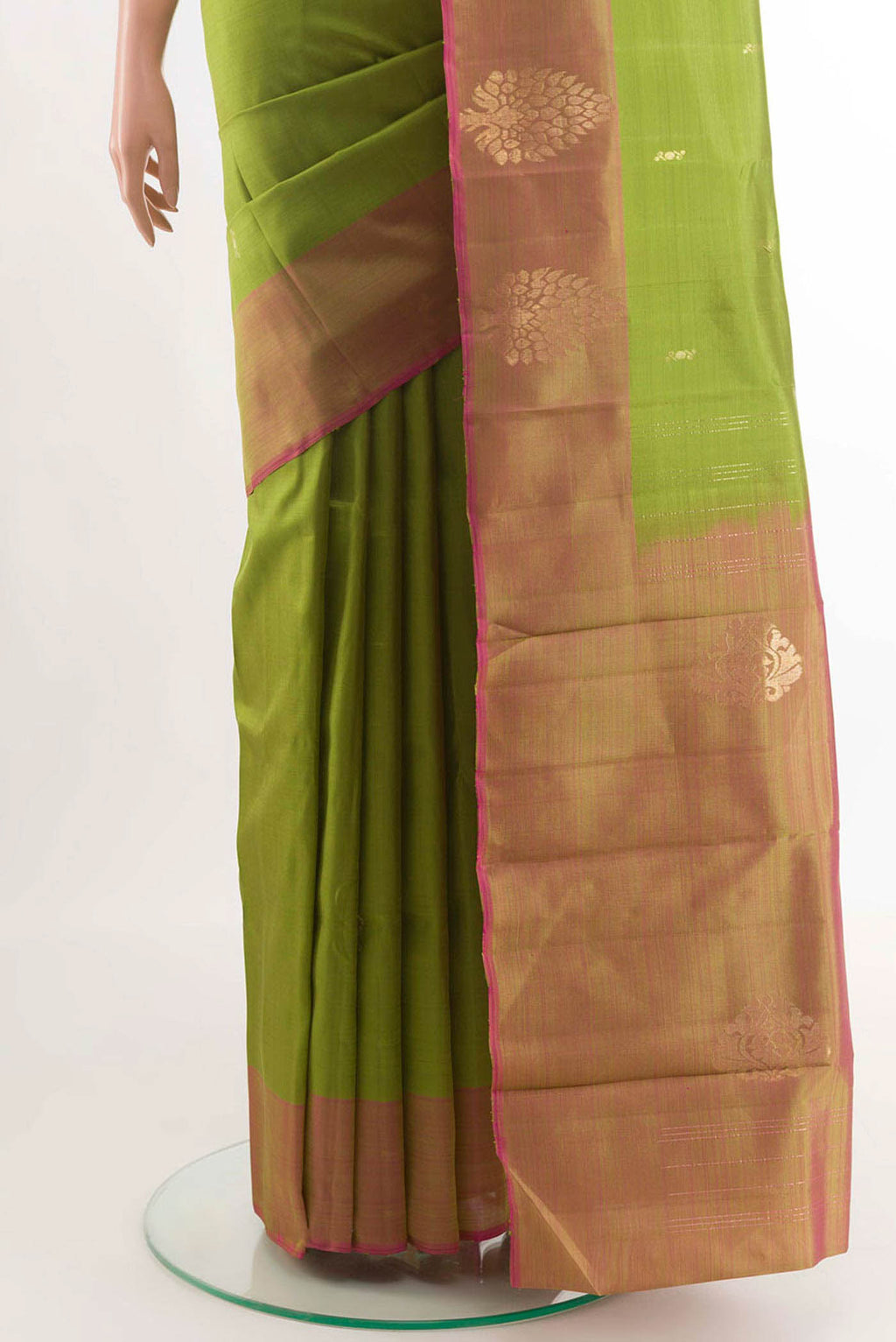 pleats pallu