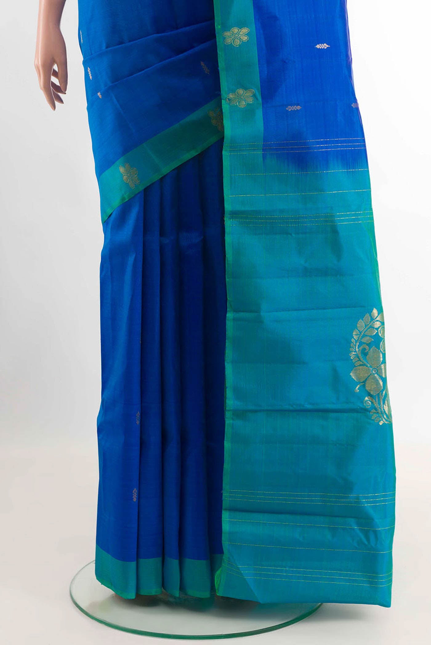 pleats pallu