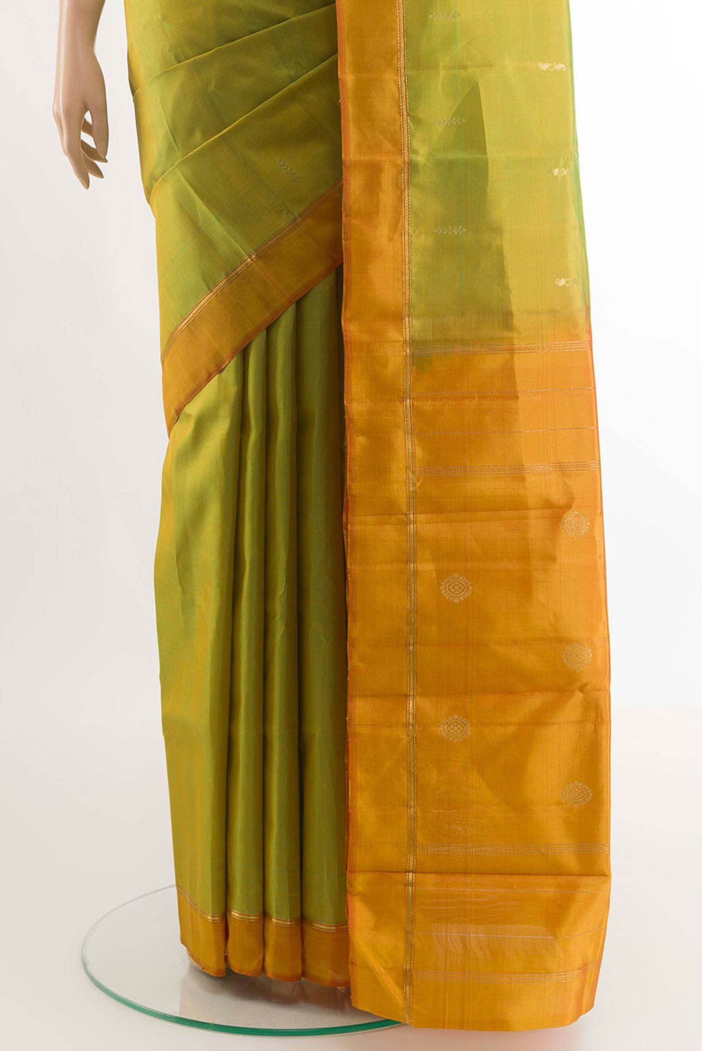 pleats pallu