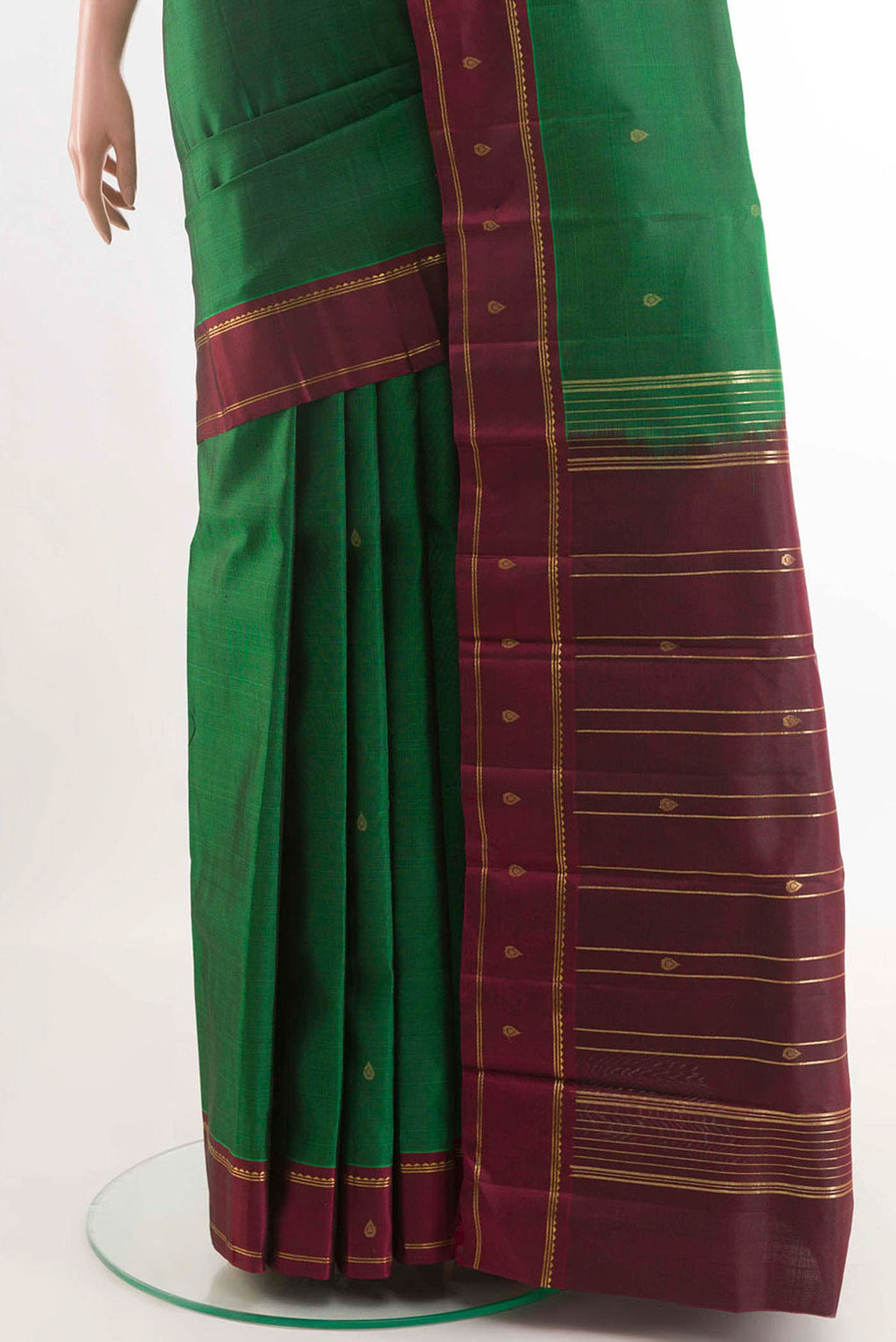 pleats pallu