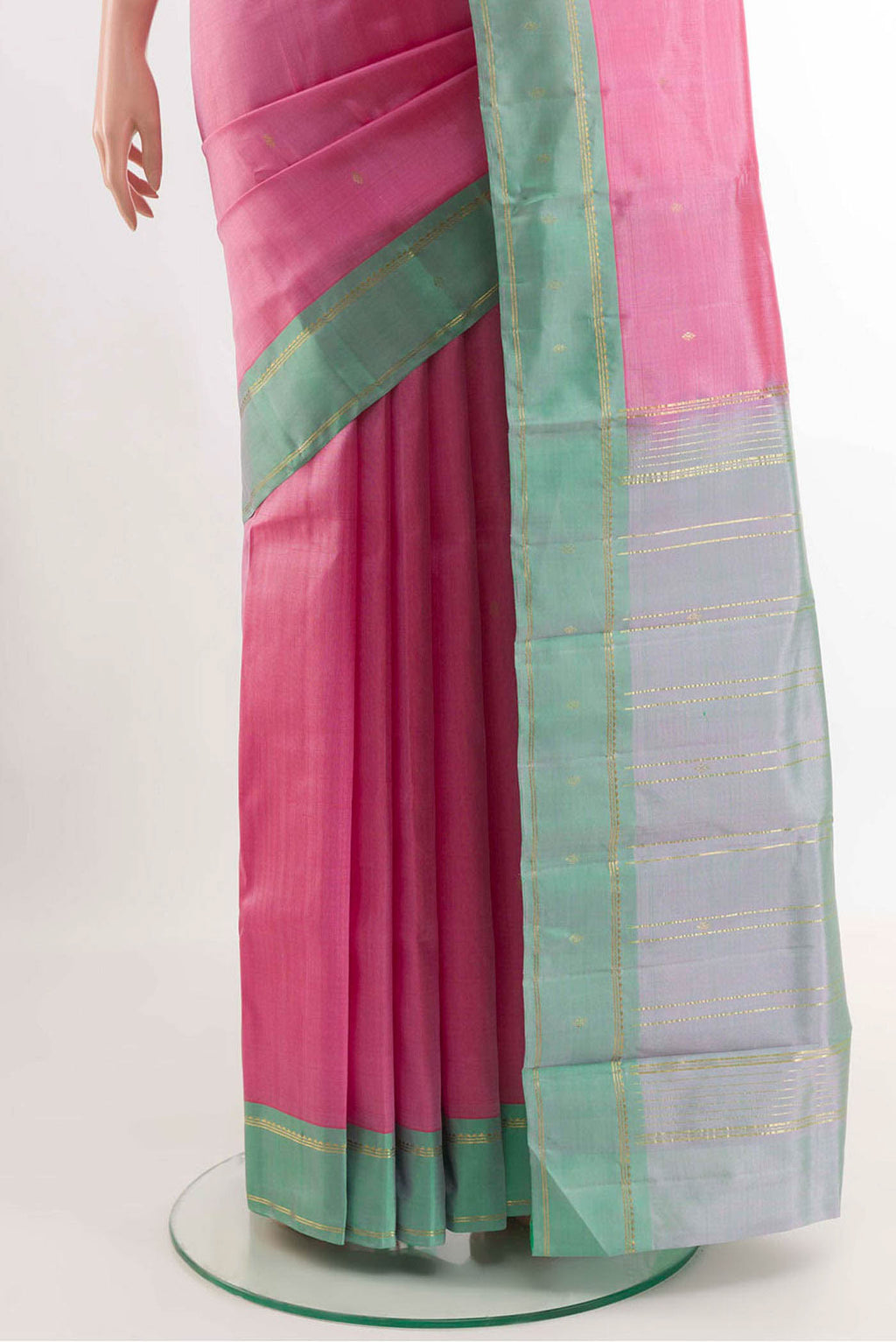 pleats pallu