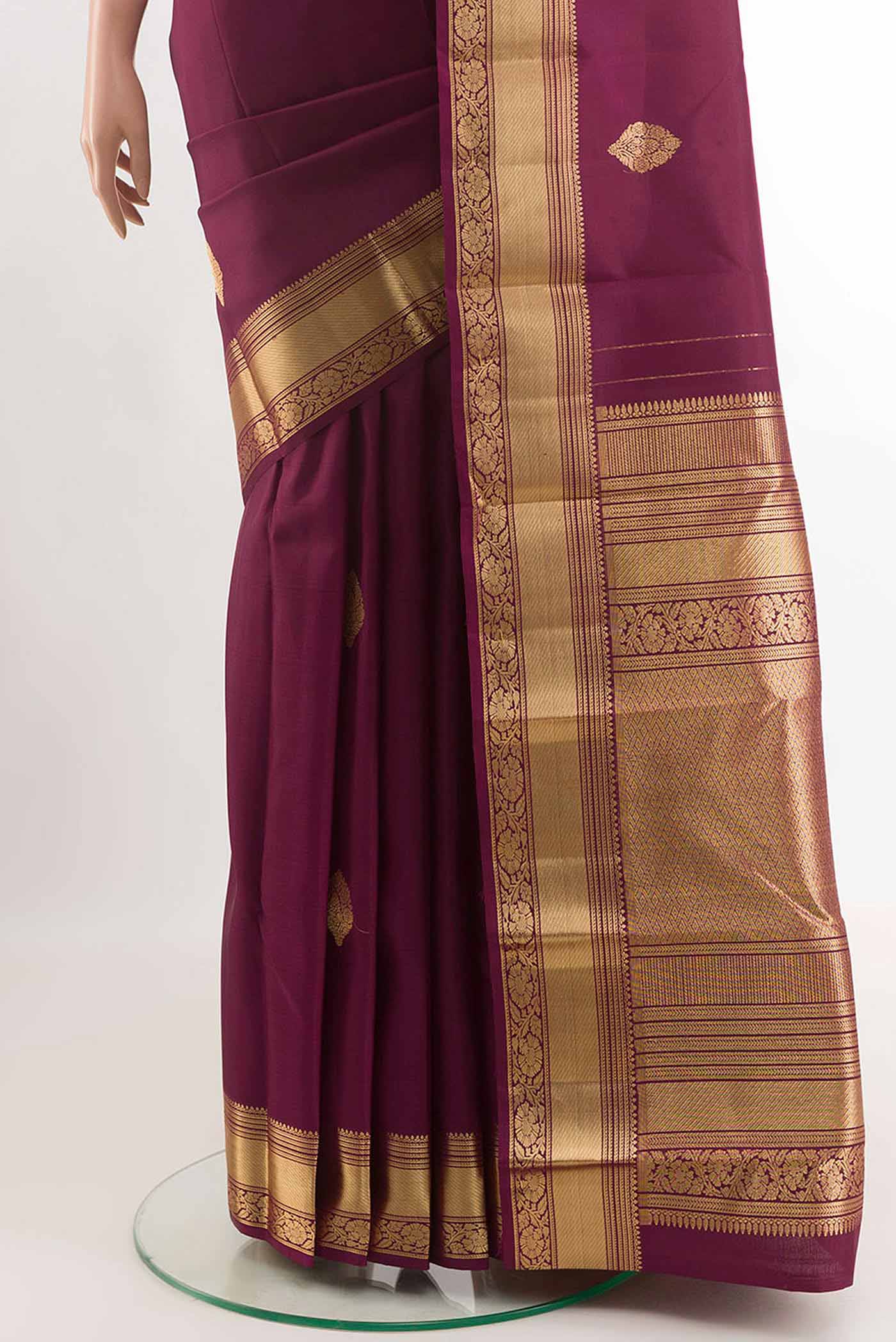 pleats pallu