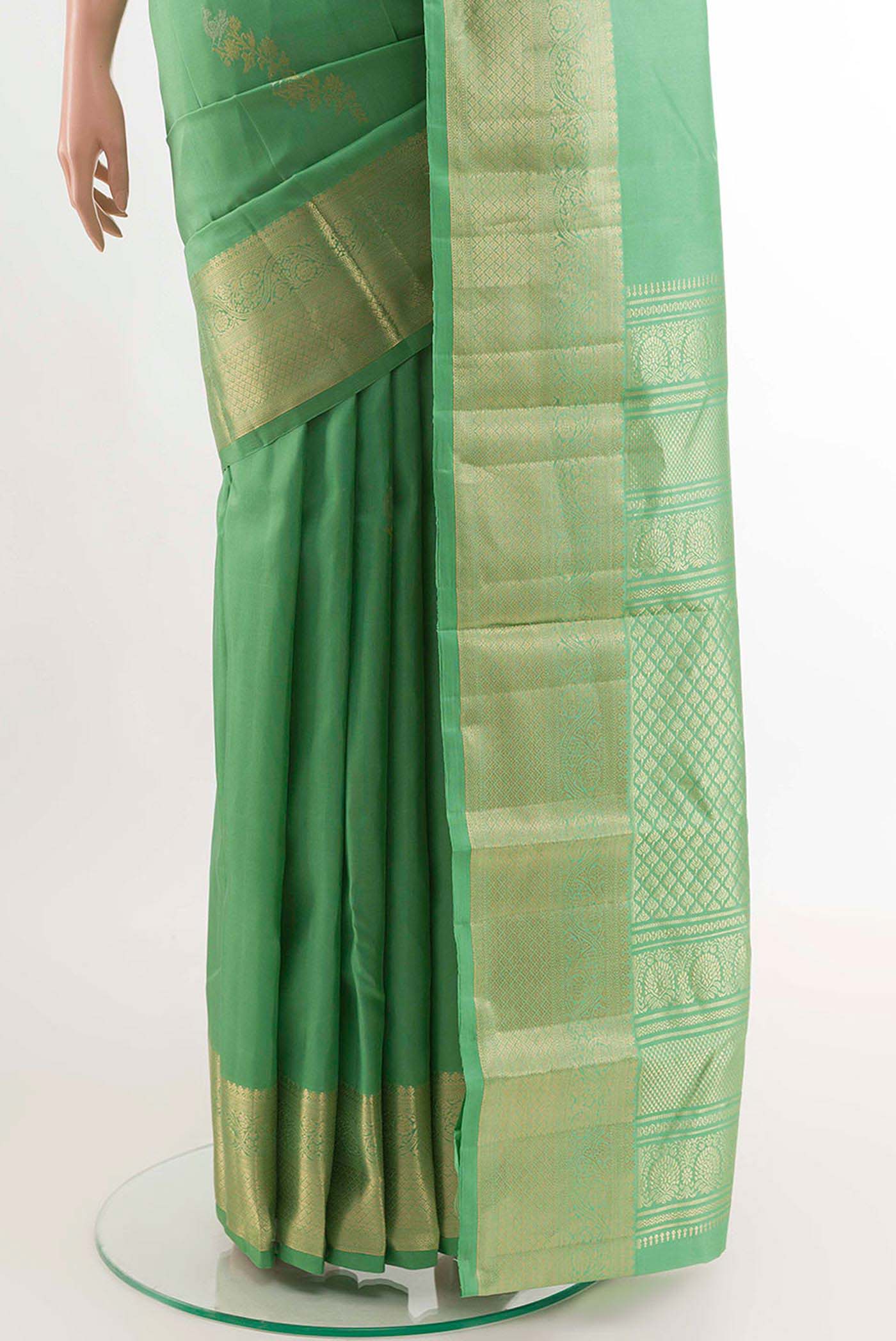 pleats pallu