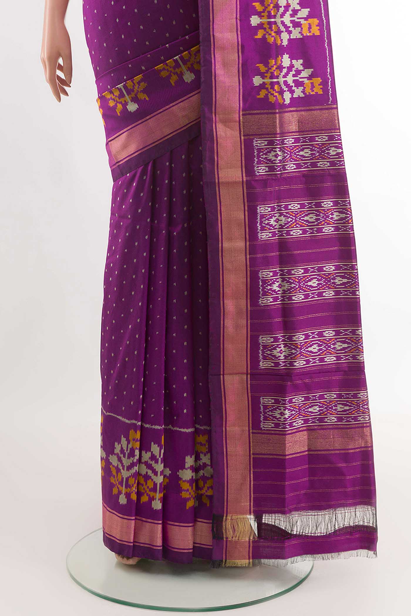 pleats pallu
