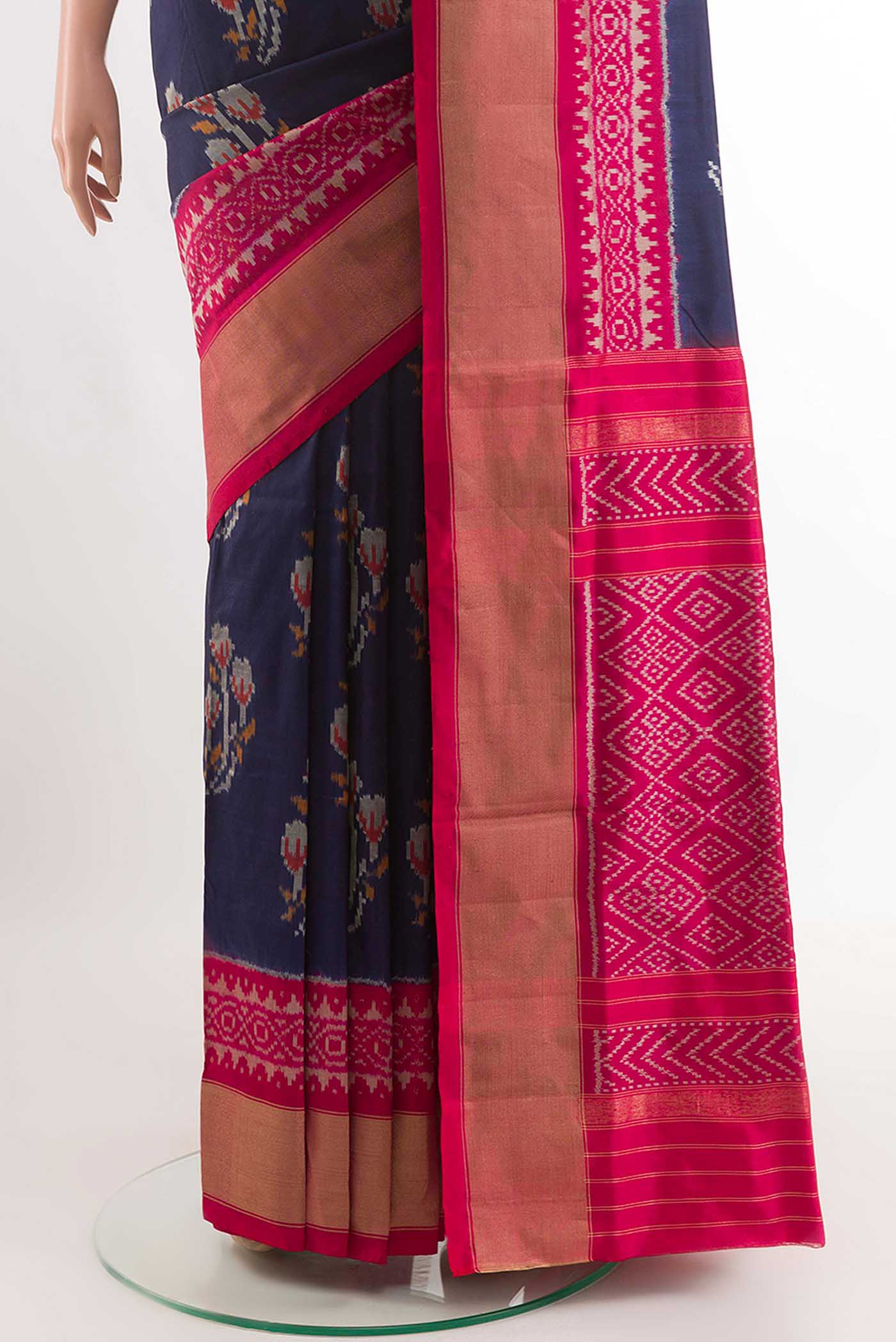 pleats pallu