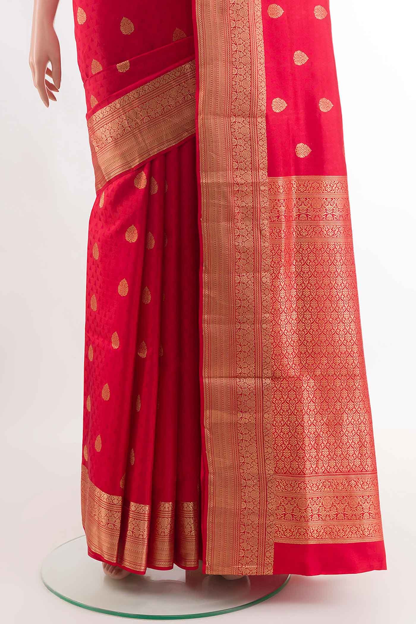 pleats pallu
