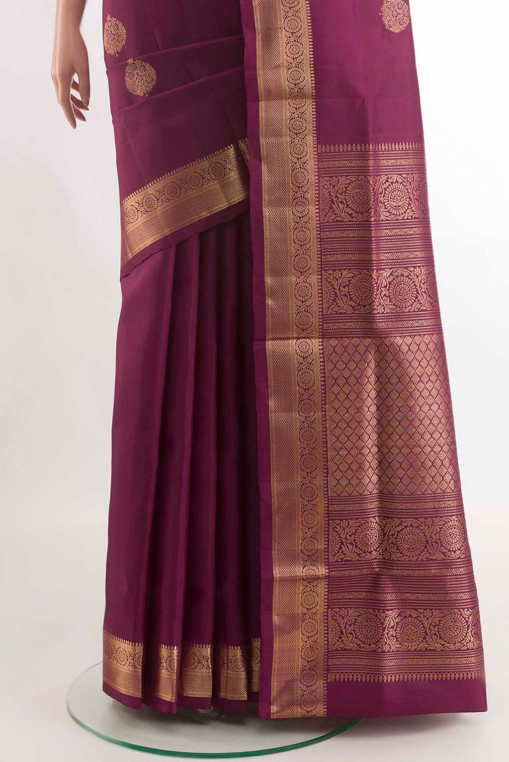 pleats pallu