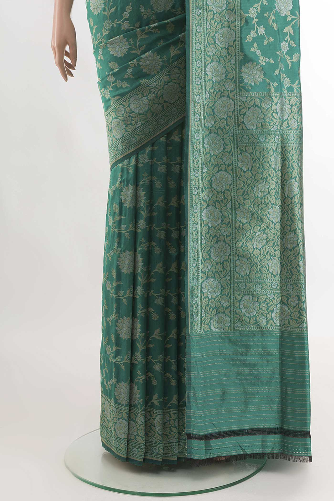 pleats pallu