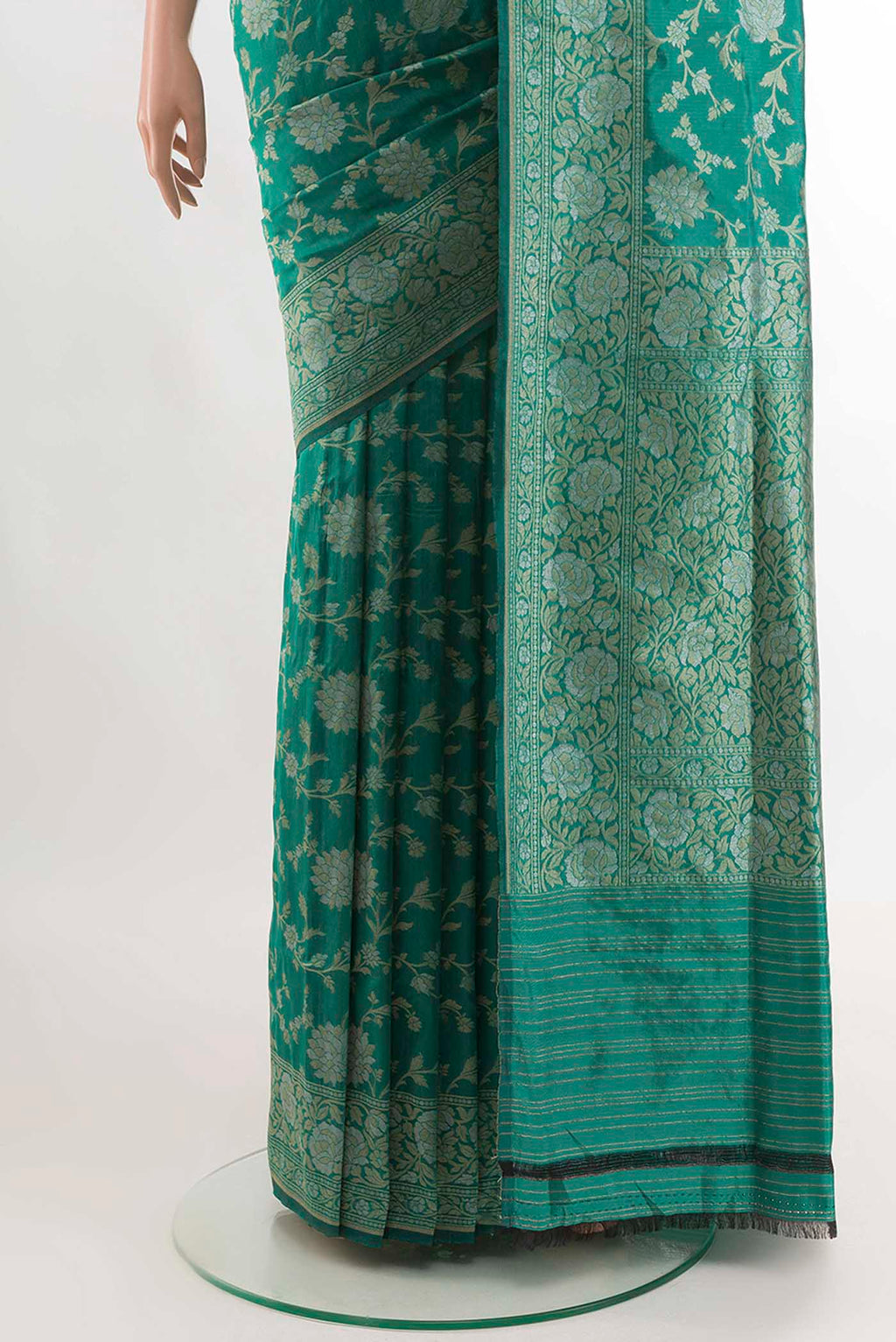 pleats pallu