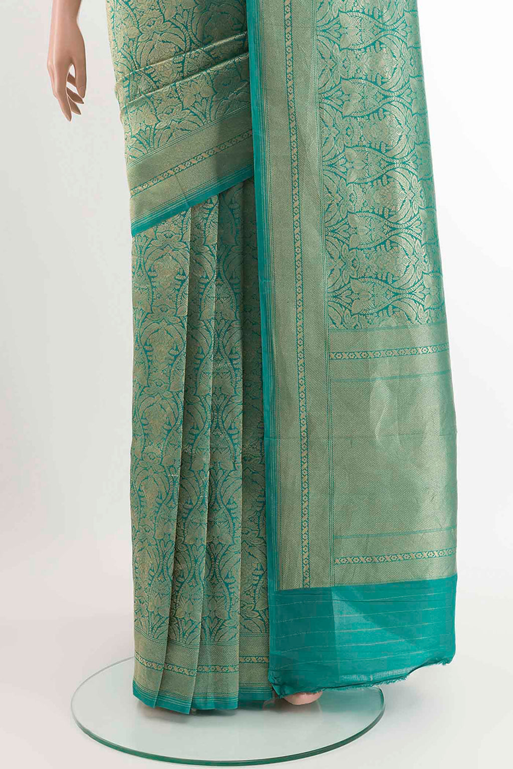 pleats pallu