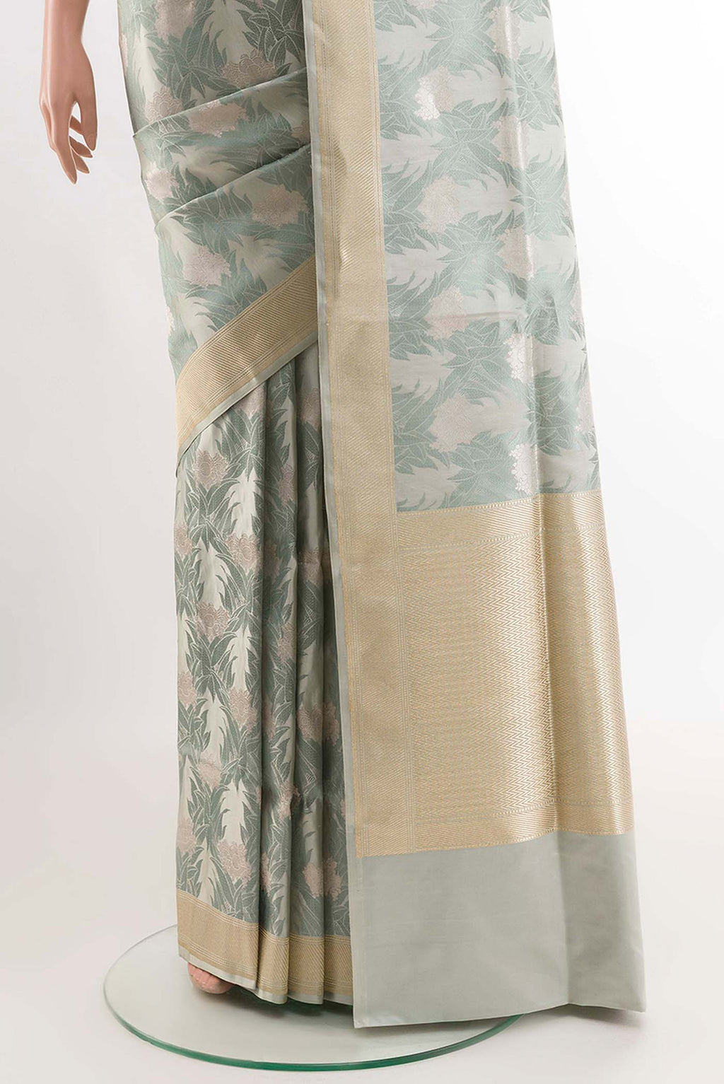 pleats pallu