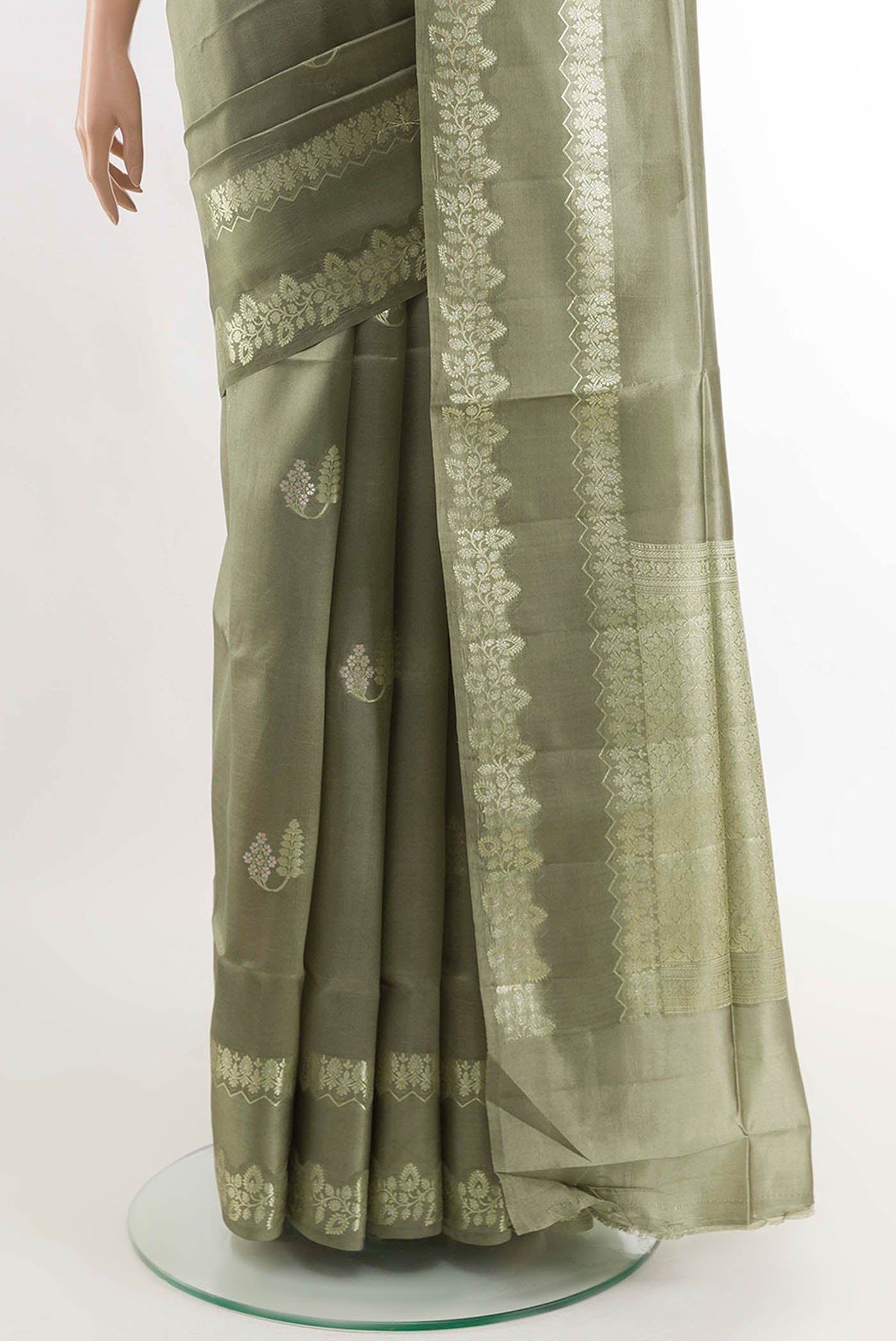 pleats pallu