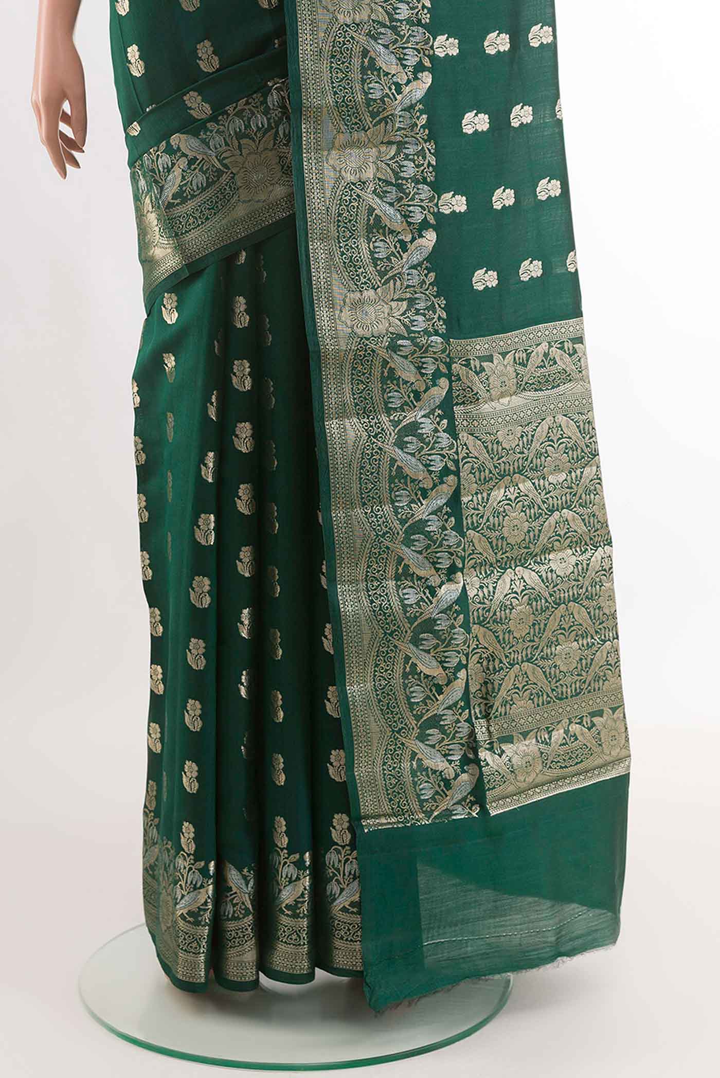 pleats pallu