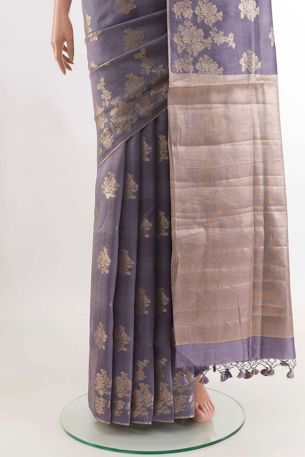 pleats pallu