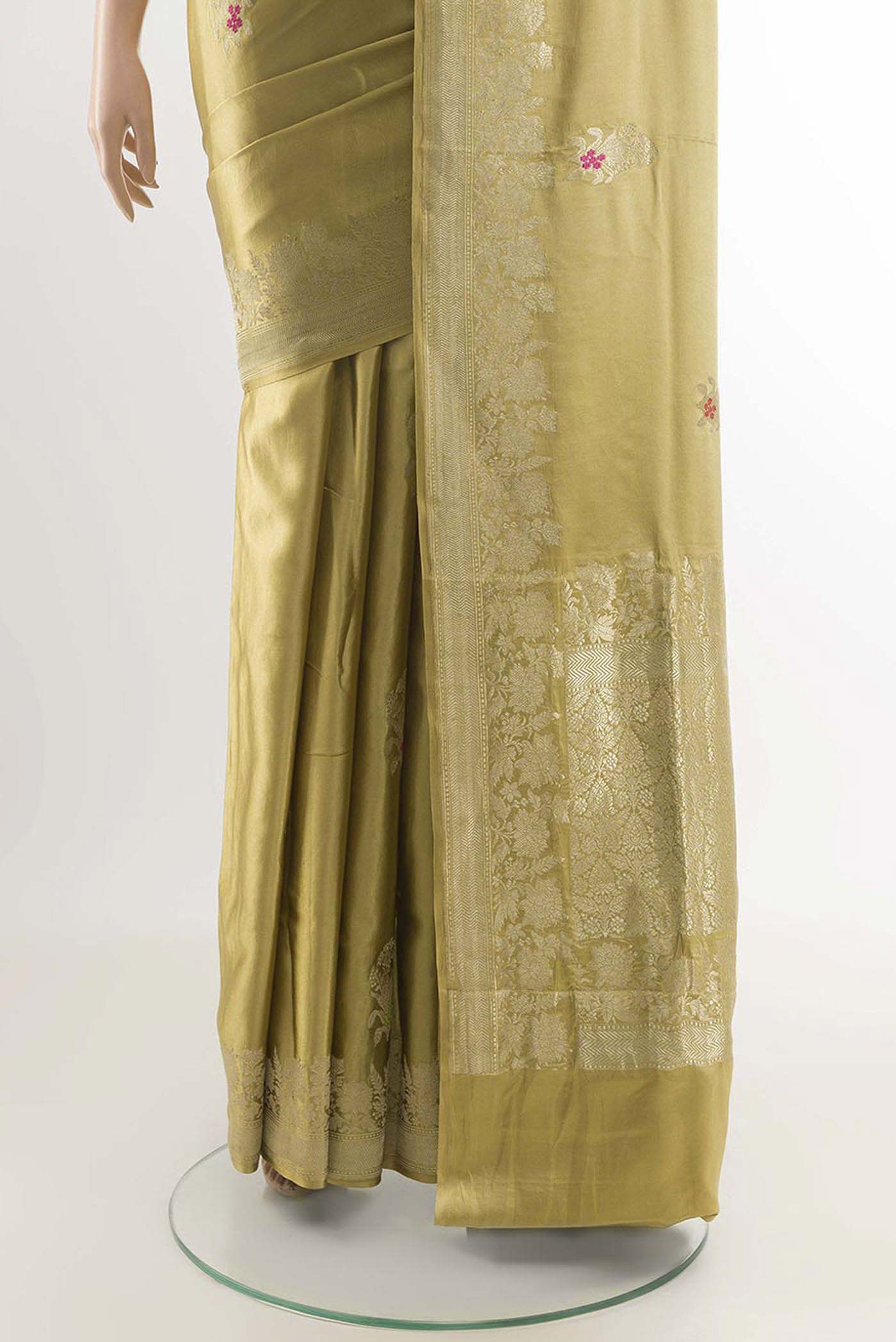 pleats pallu