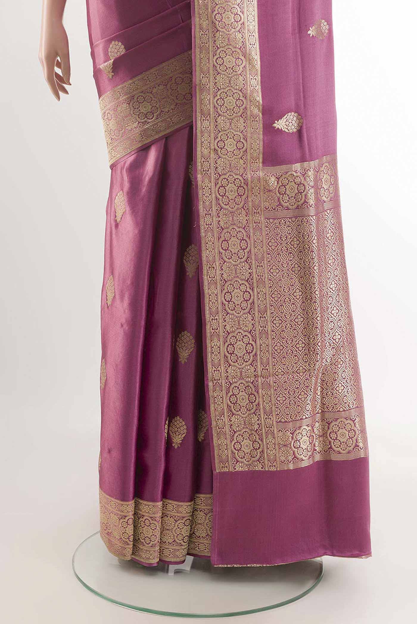 pleats pallu