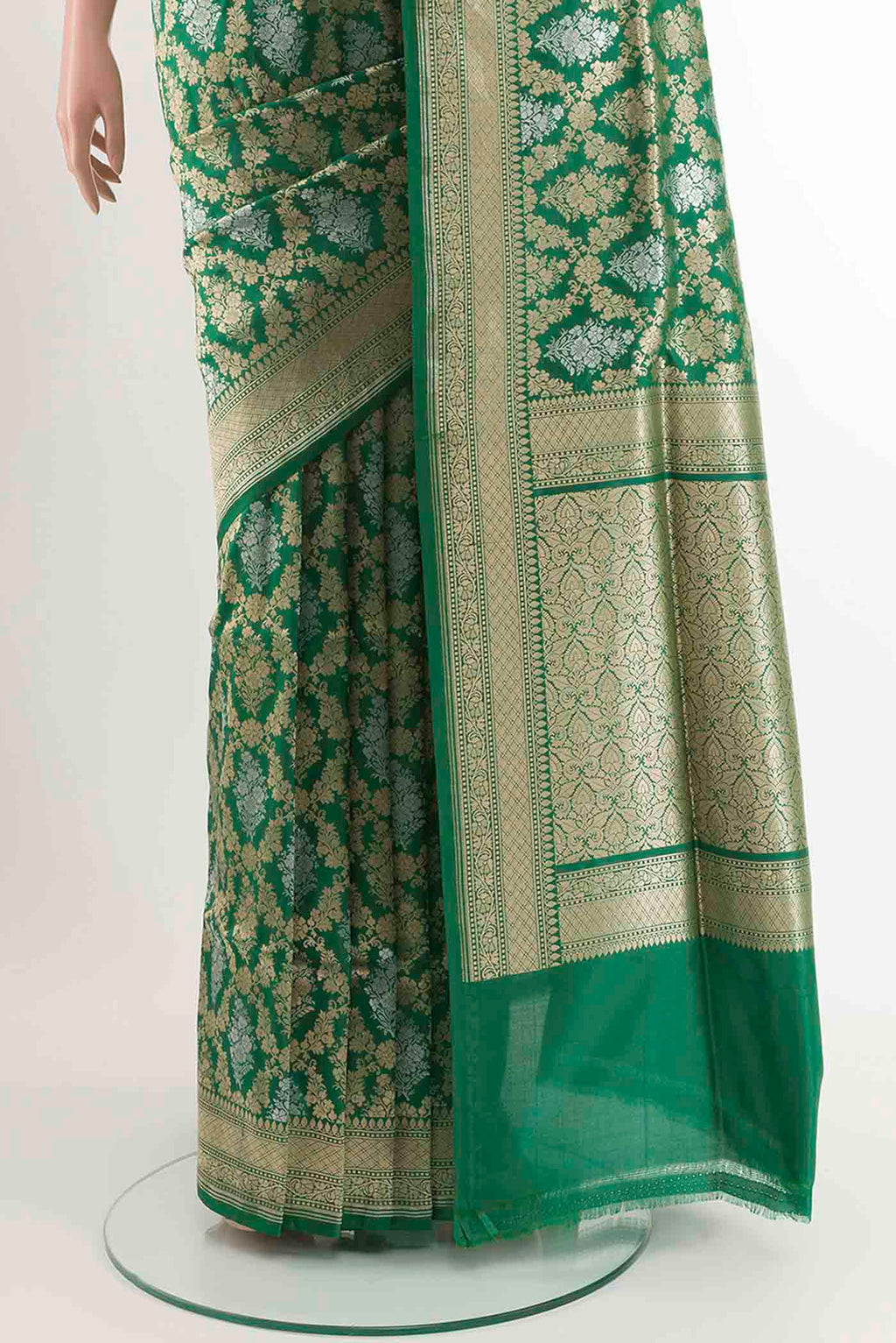 pleats pallu