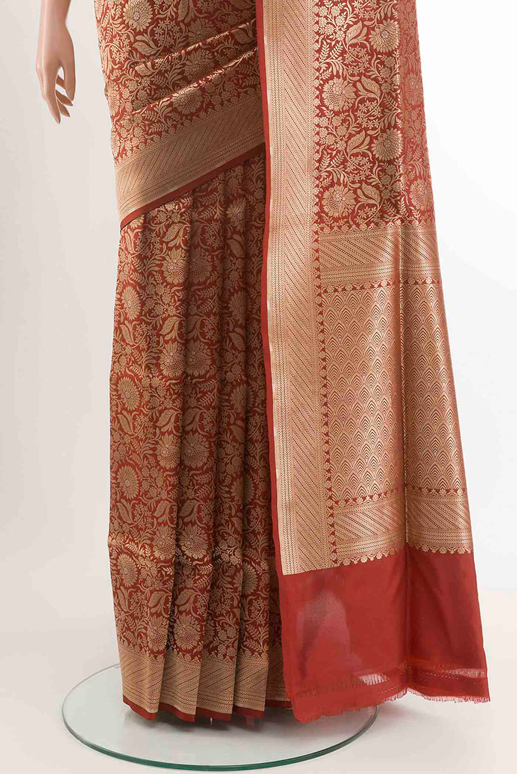 pleats pallu
