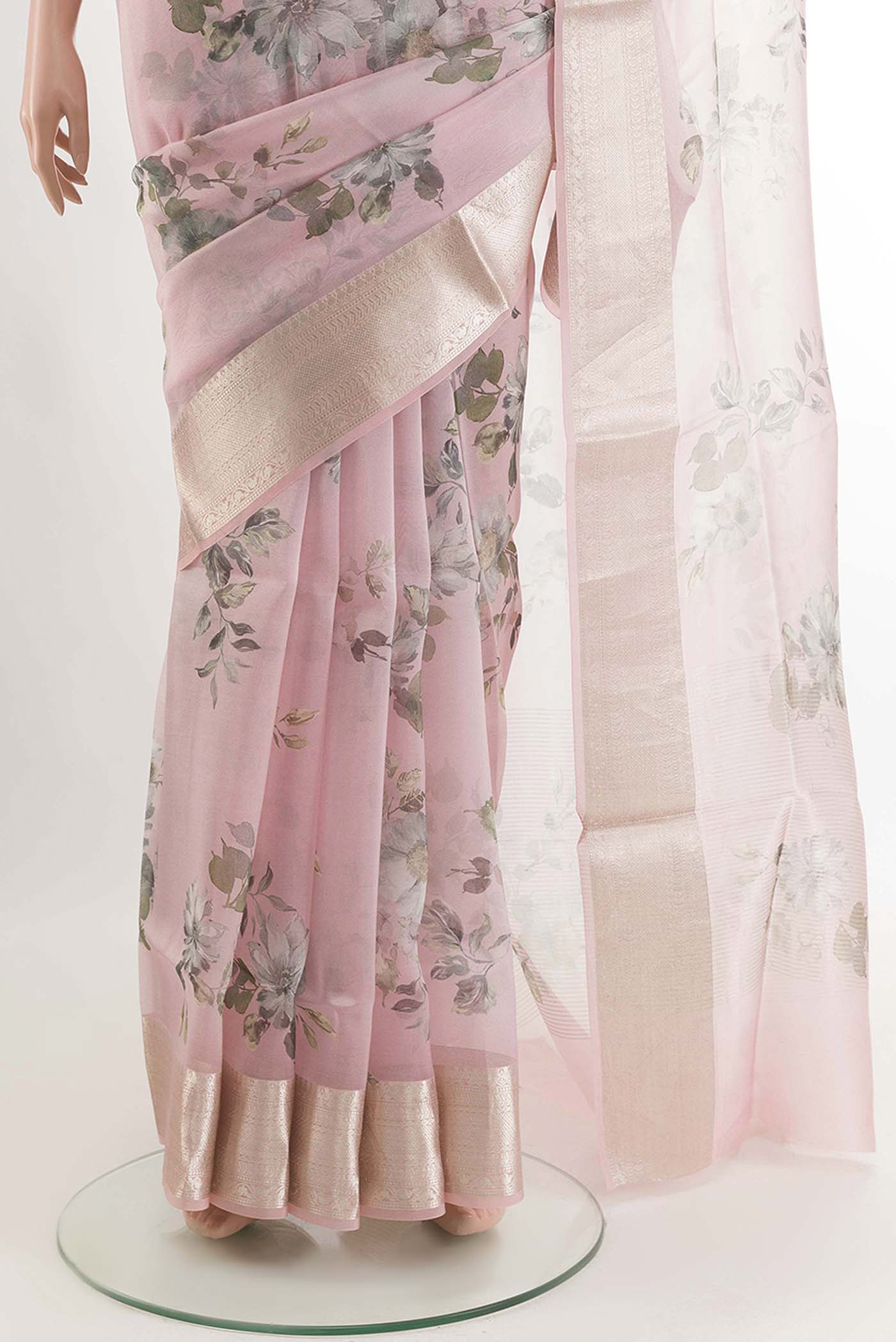 pleats pallu