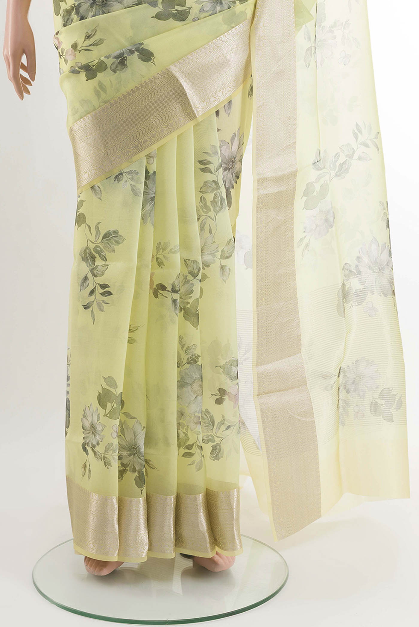 pleats pallu