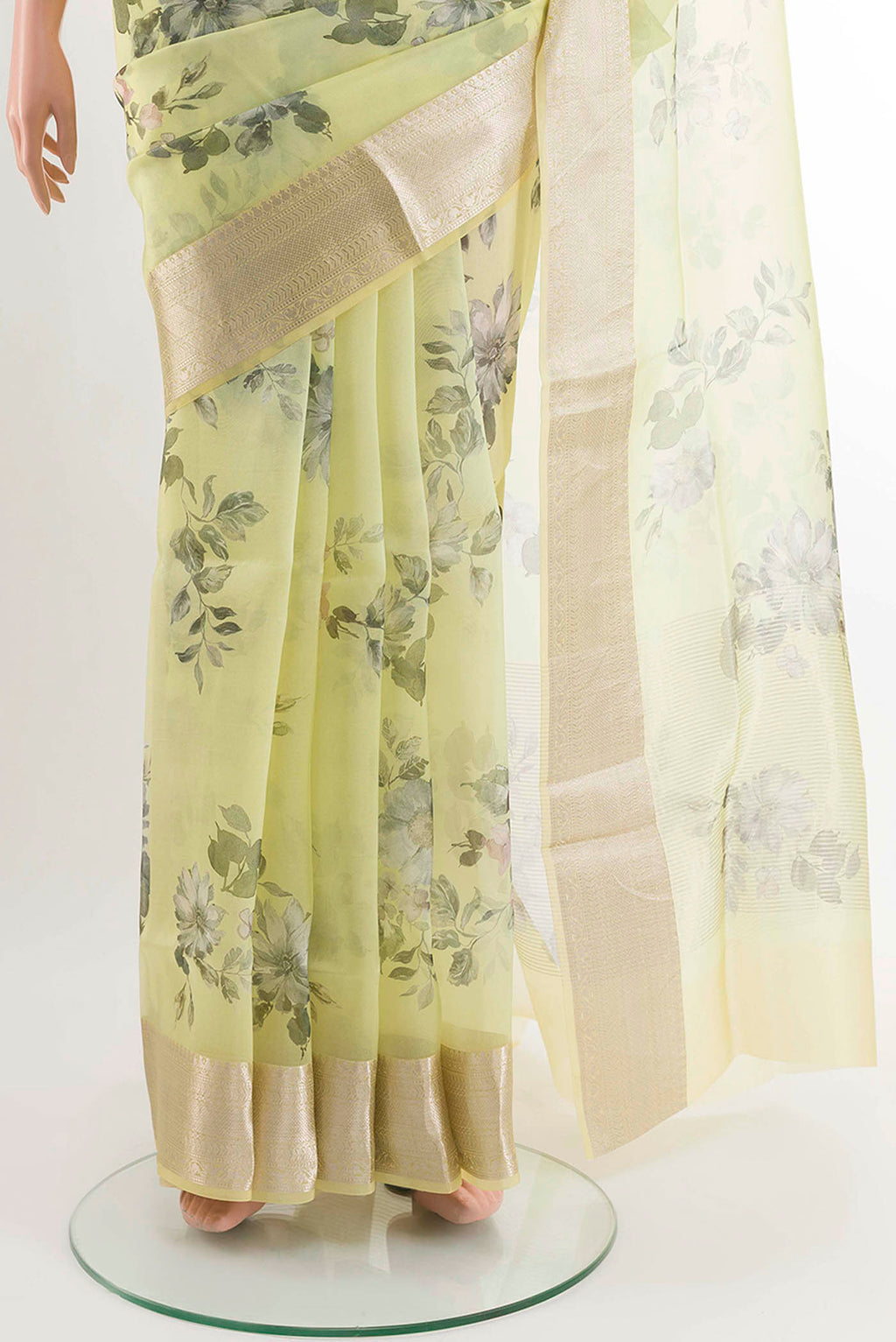 pleats pallu