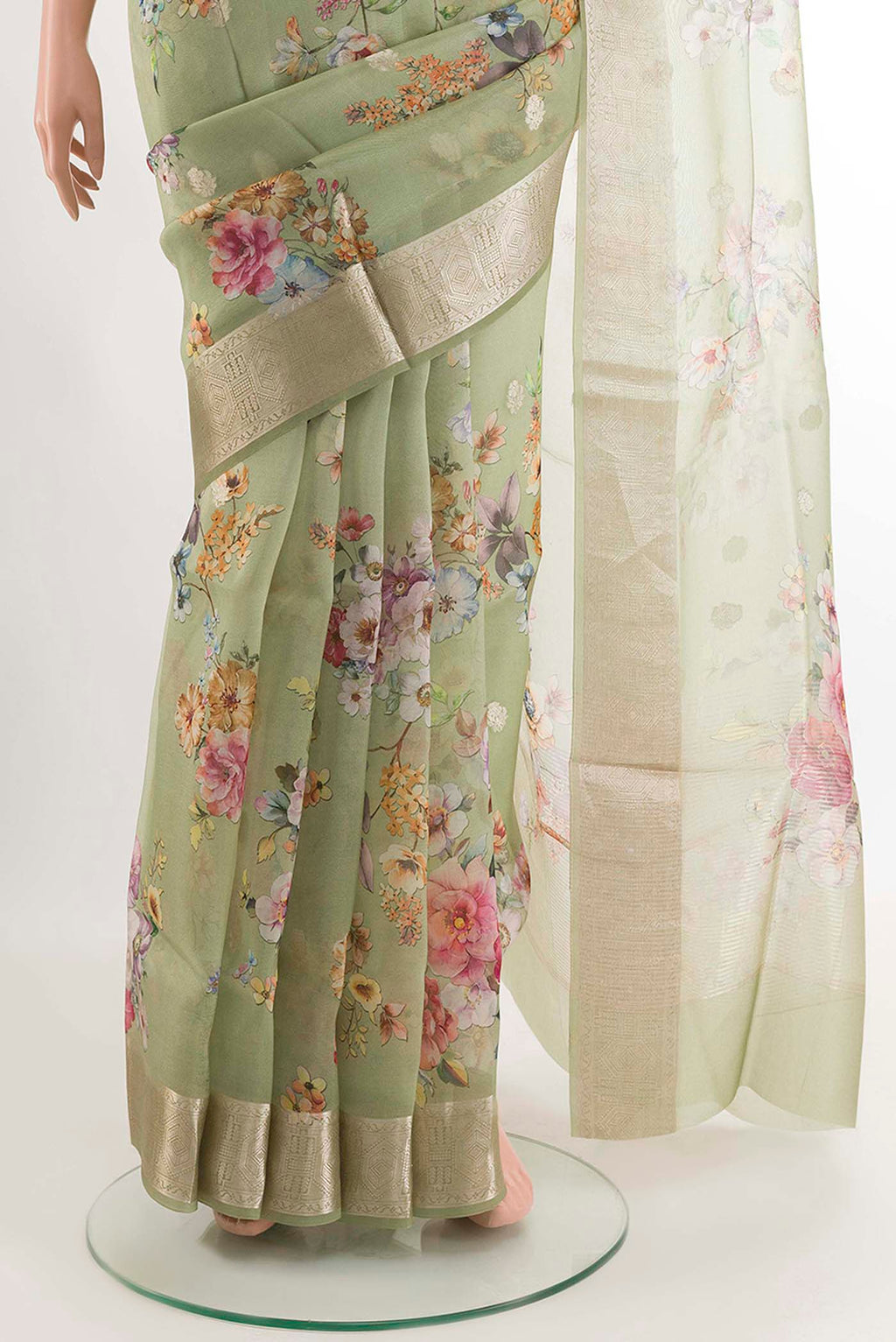 pleats pallu
