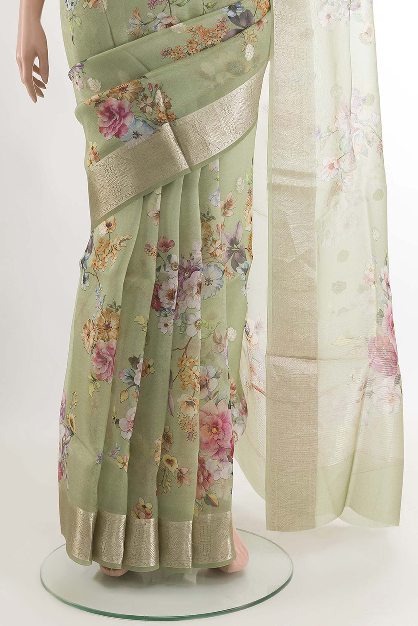 pleats pallu