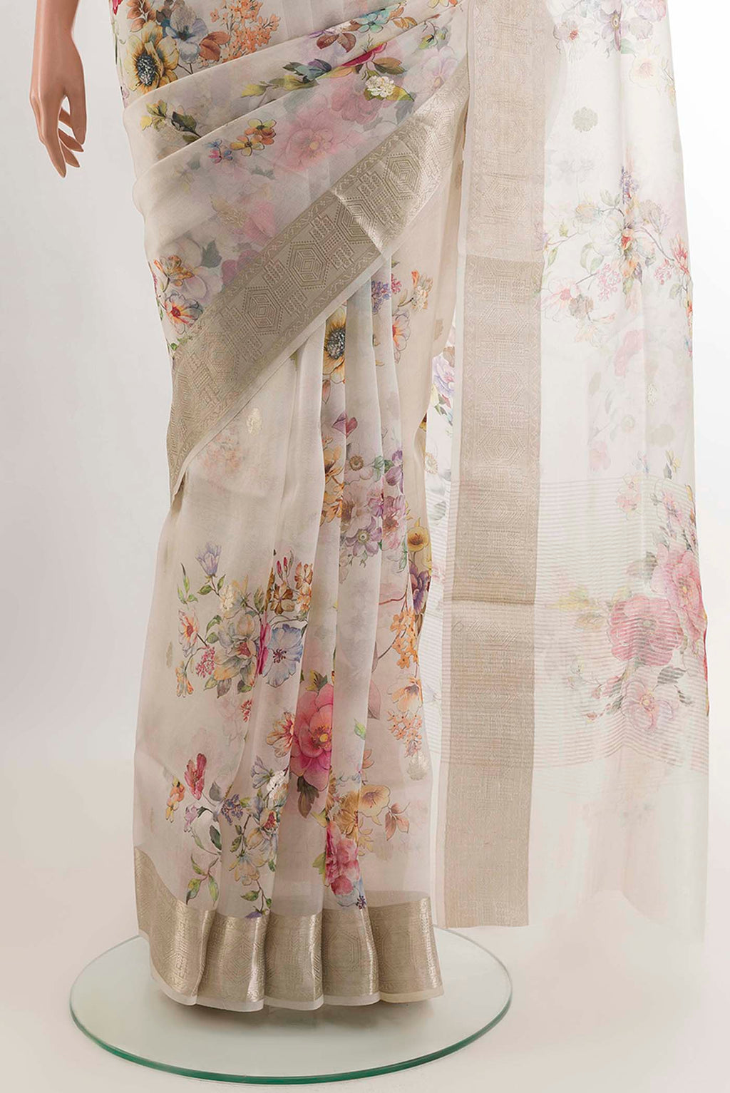 pleats pallu