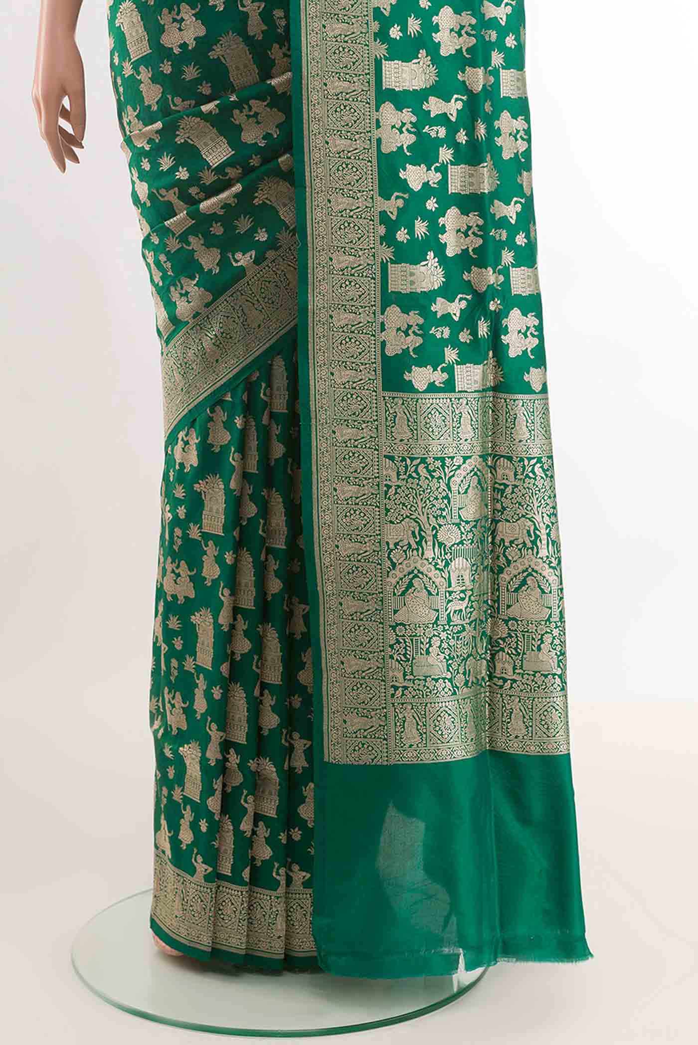pleats pallu