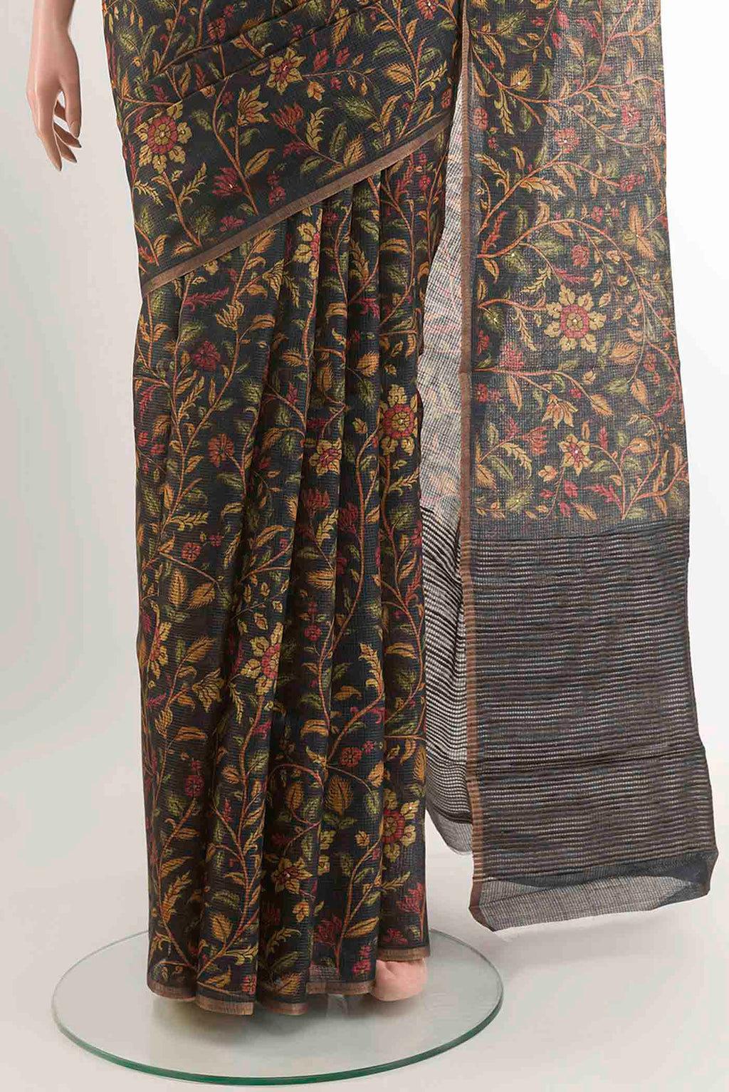 pleats pallu