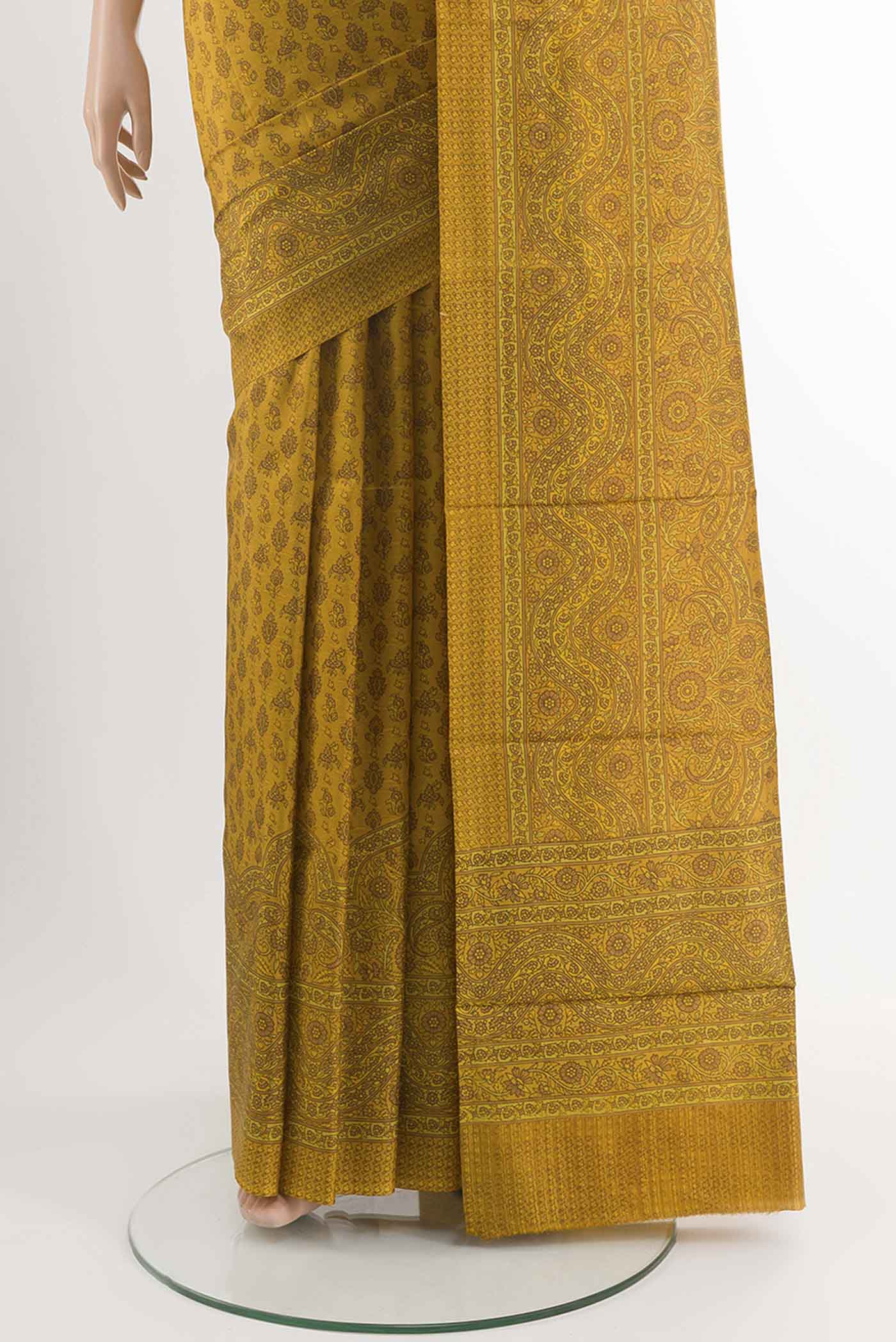 pleats pallu