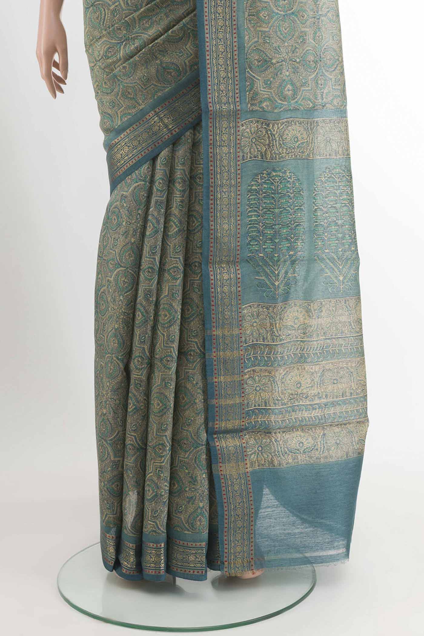 pleats pallu