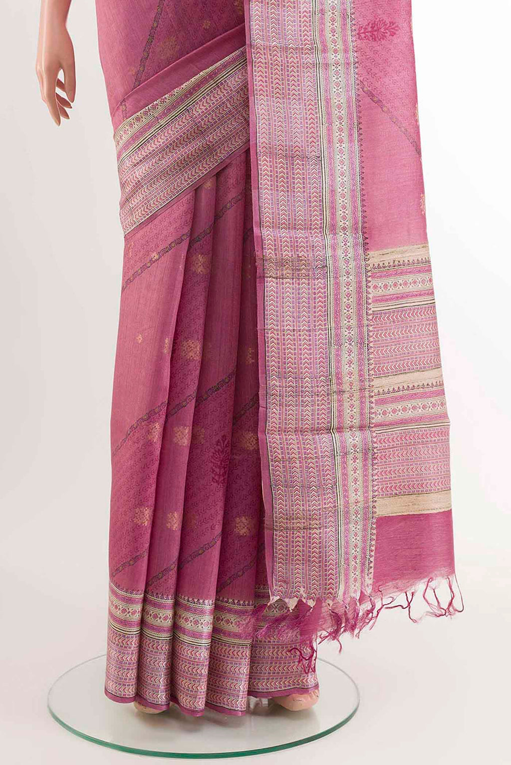 pleats pallu