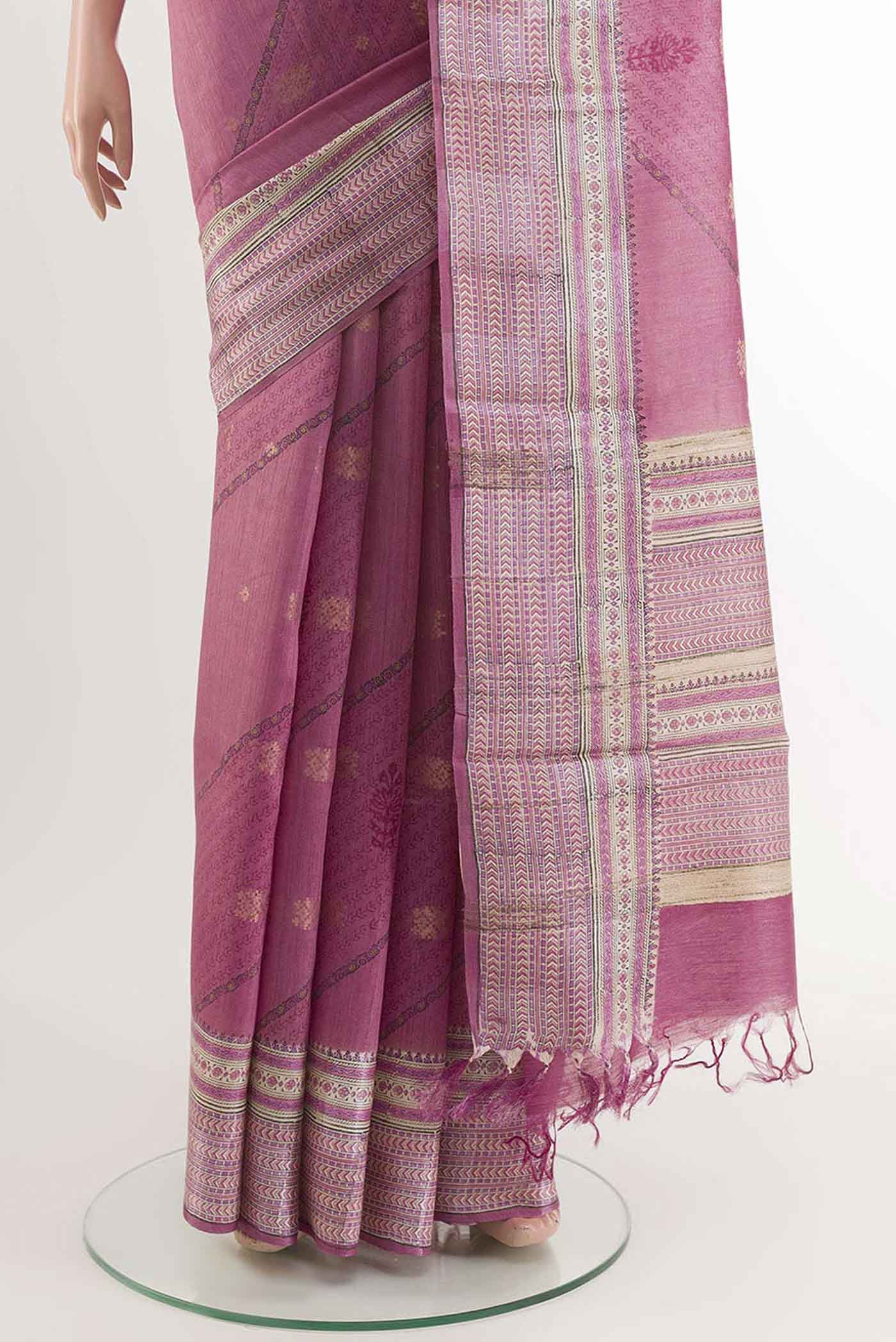 pleats pallu