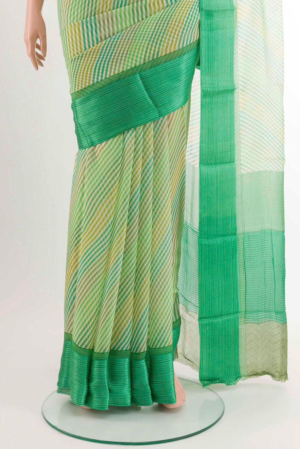 pleats pallu