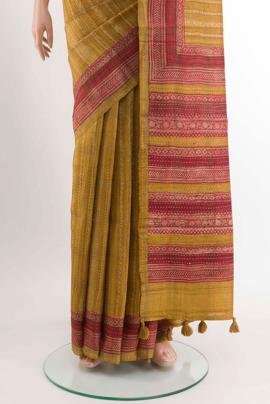 pleats pallu