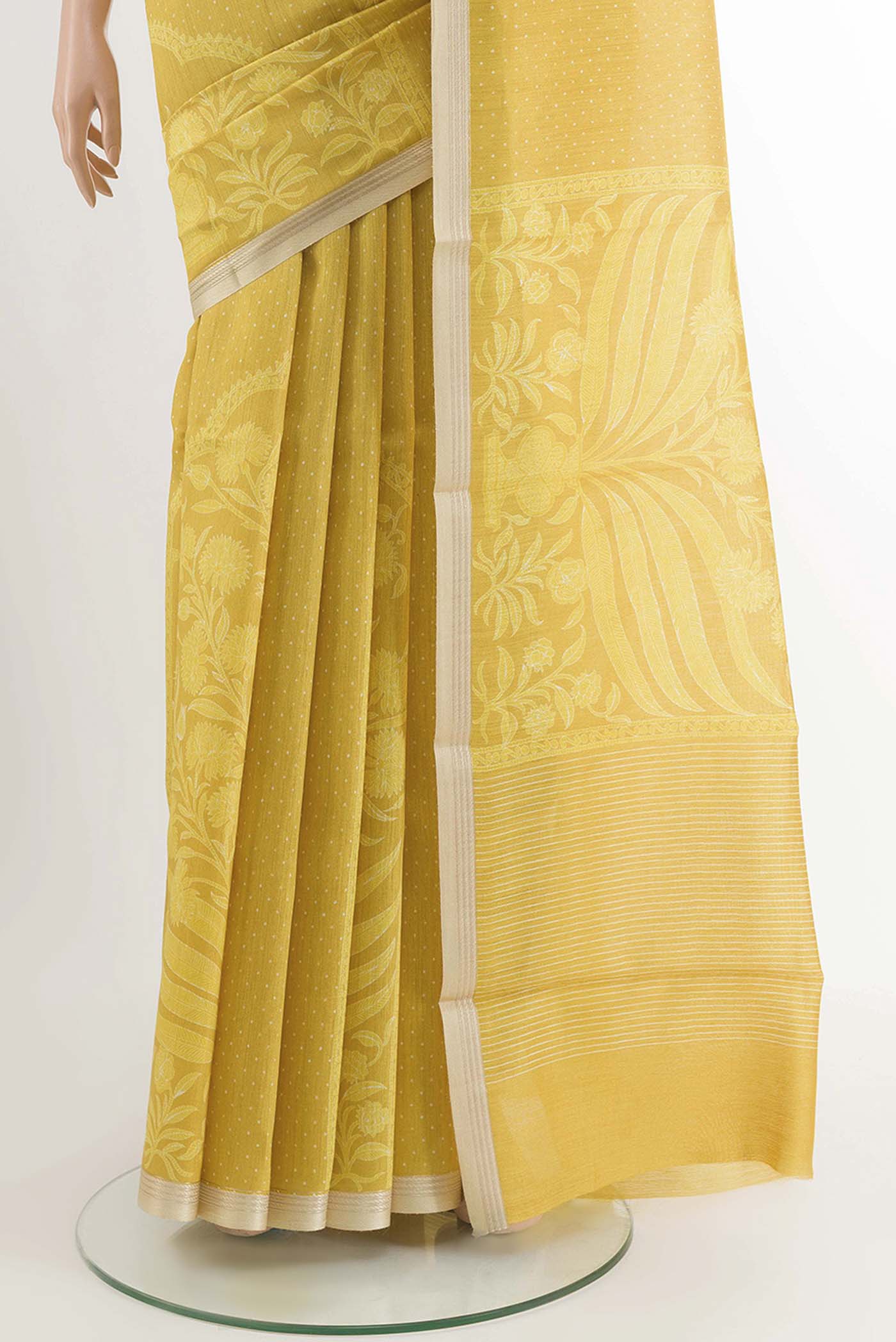 pleats pallu