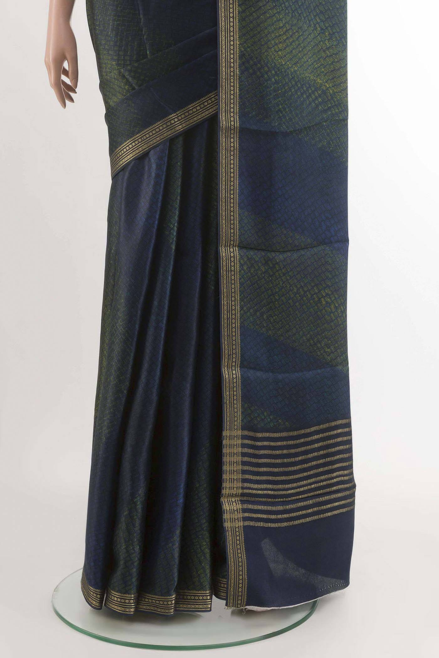 pleats pallu