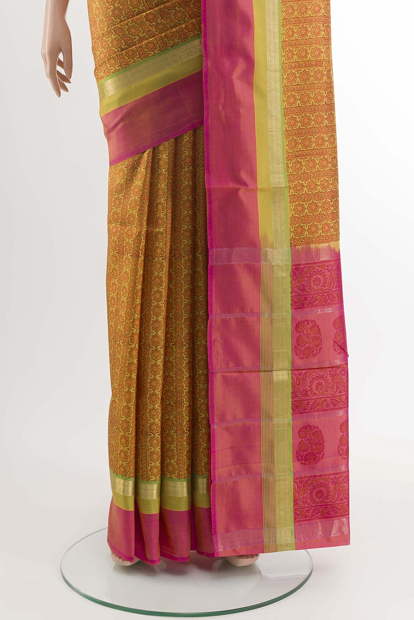 pleats pallu