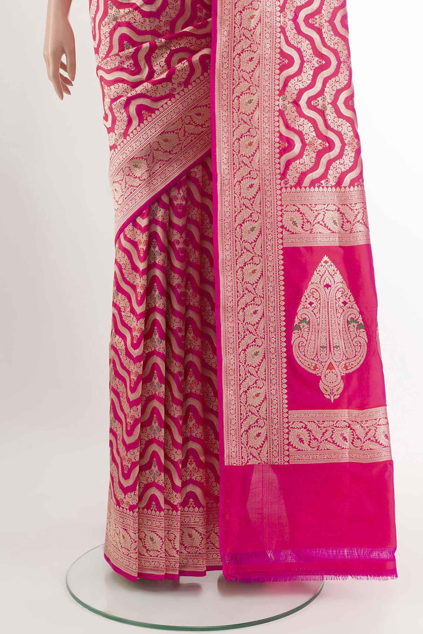 pleats pallu
