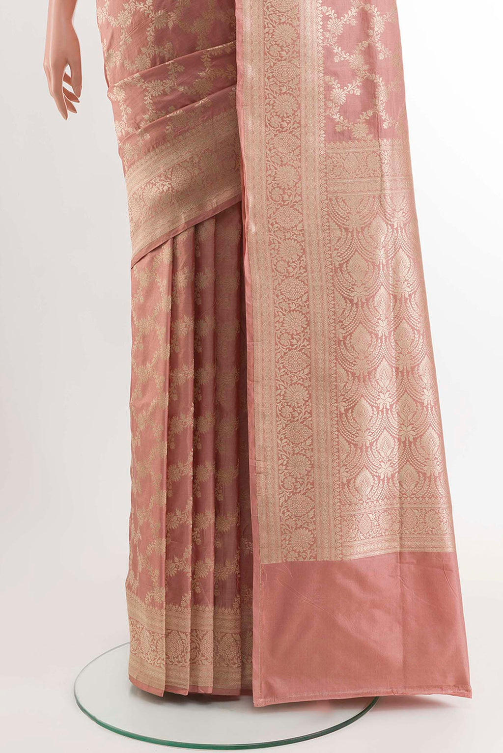 pleats pallu