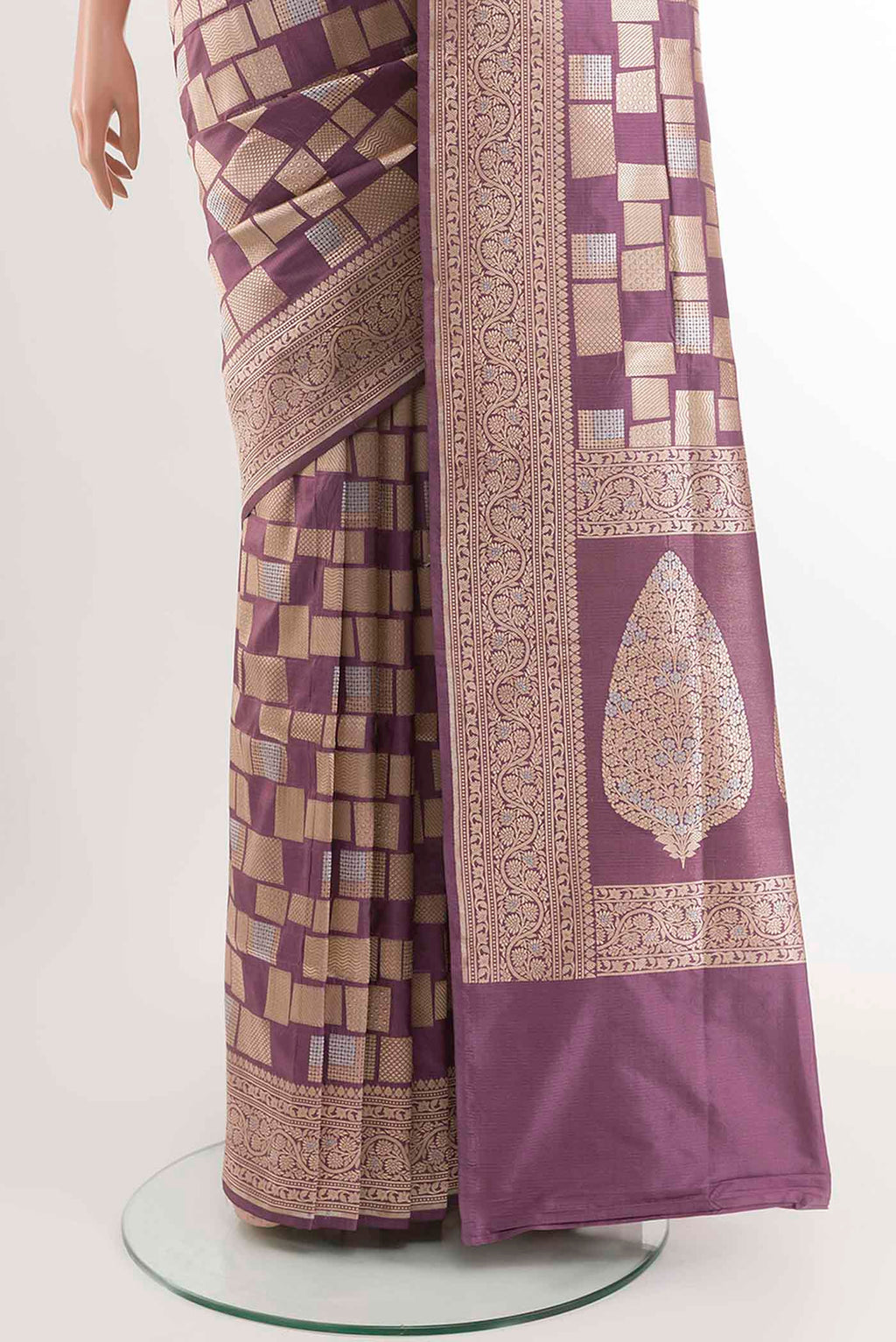 pleats pallu