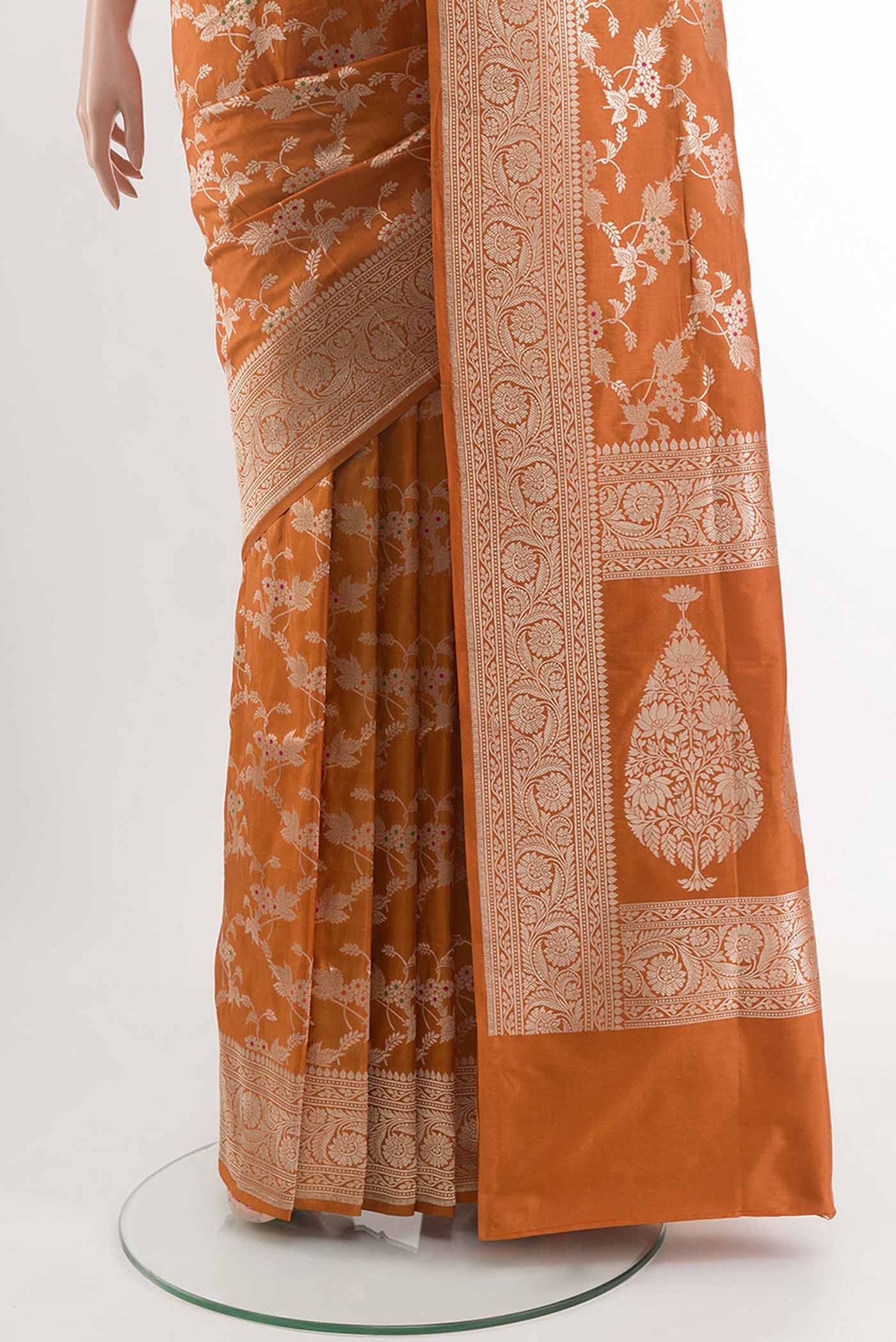 pleats pallu