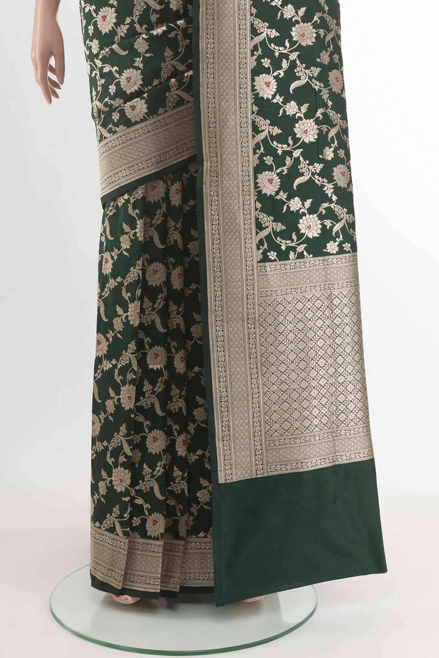 pleats pallu