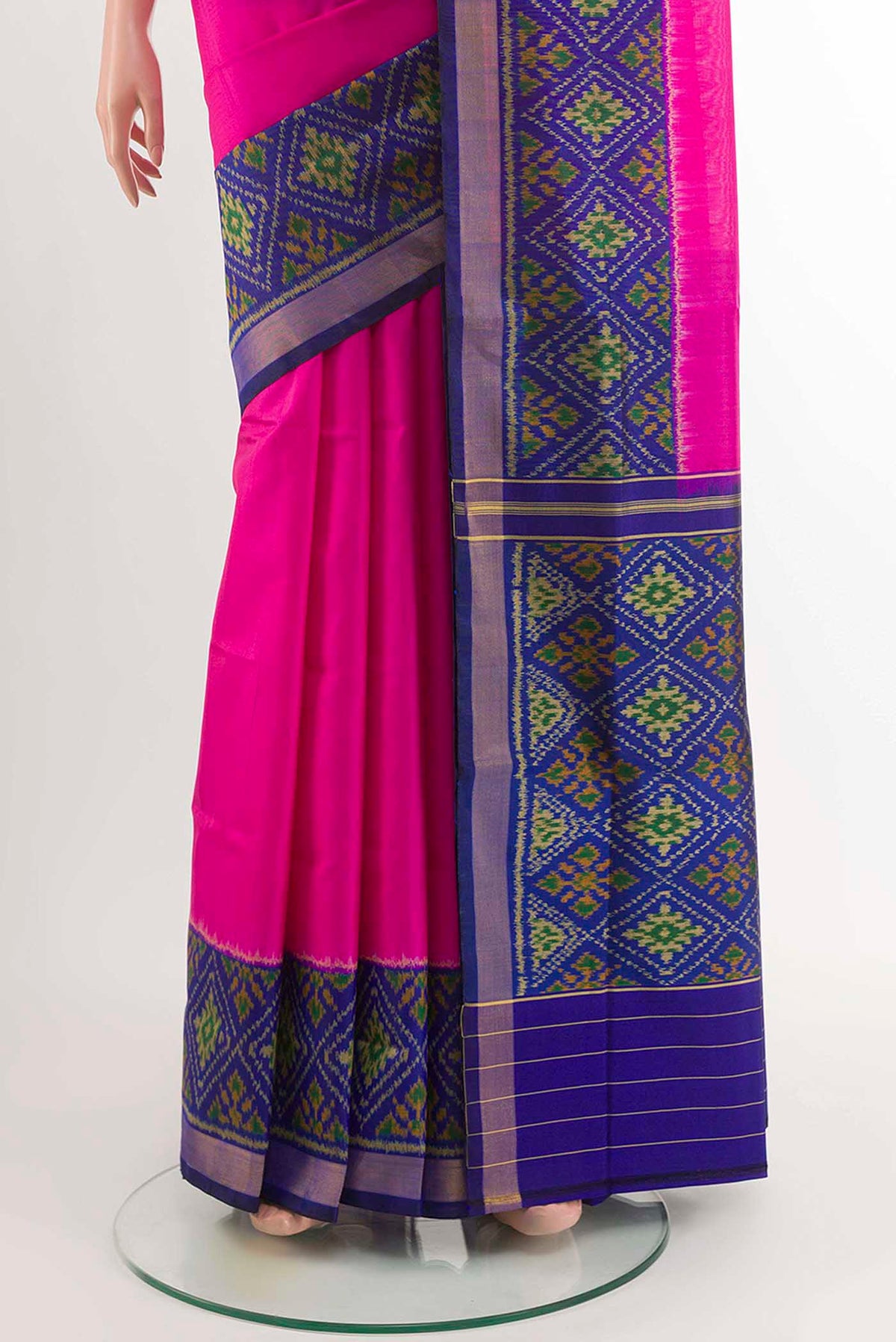 Pleats and pallu of Pink Rajkot Patola Silk Saree with Plain Body and Zari Border